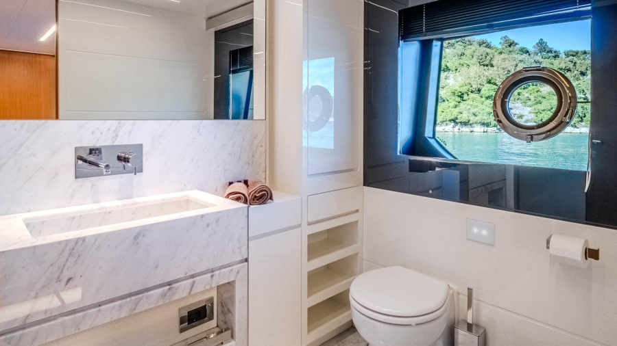 Photo #13 - Riva Corsaro 100 (No Stress 888) in Baska Voda - 61683