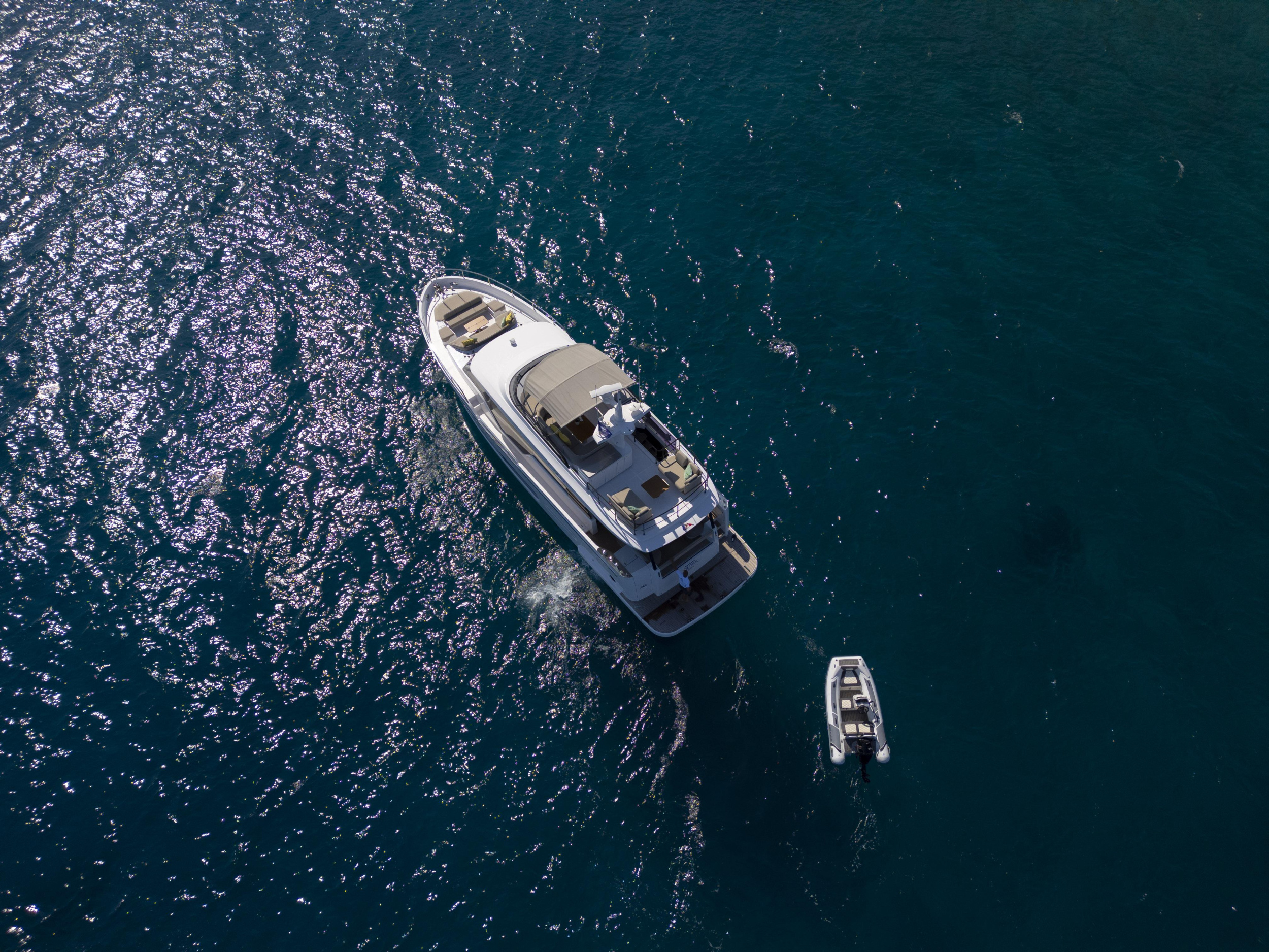 Photo #113 - Azimut Magellano 60 (Olivia) en Sibenik - 23537