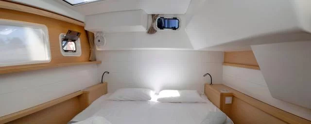 Lagoon 450 (Satyam Melody)  - 8