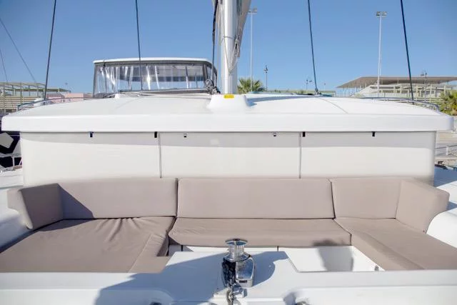 Lagoon 450 (Satyam Melody)  - 13