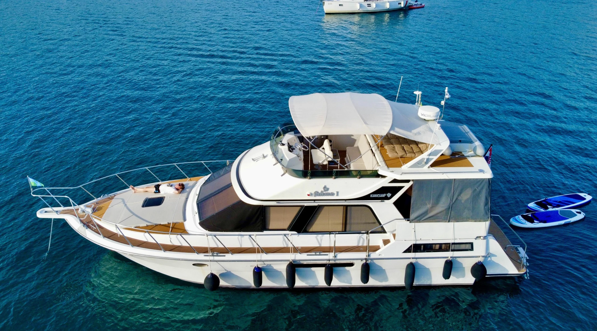 Edership President 44 (Paloma I)  - 20