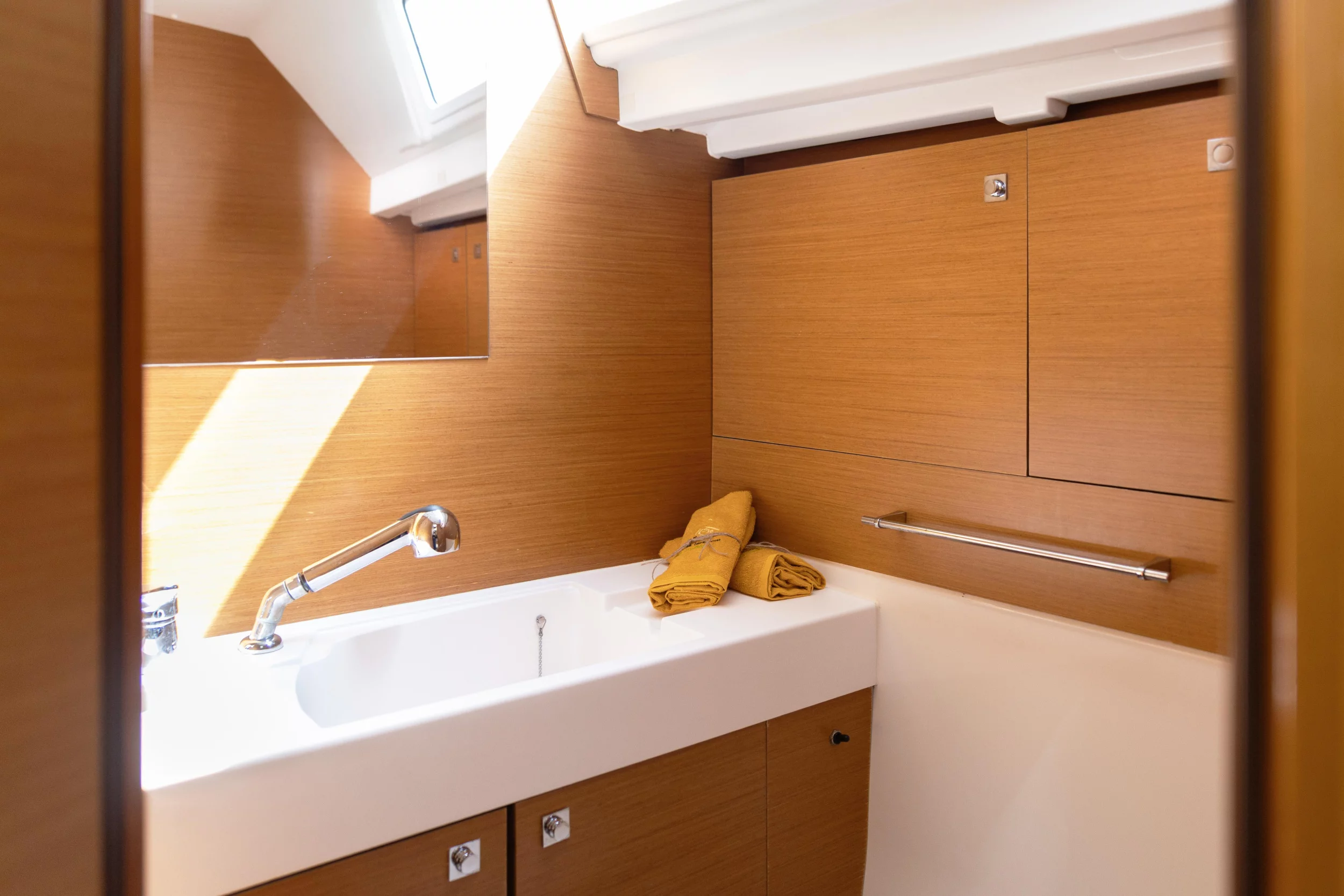 Sun Odyssey 469 (Lemon)  - 2