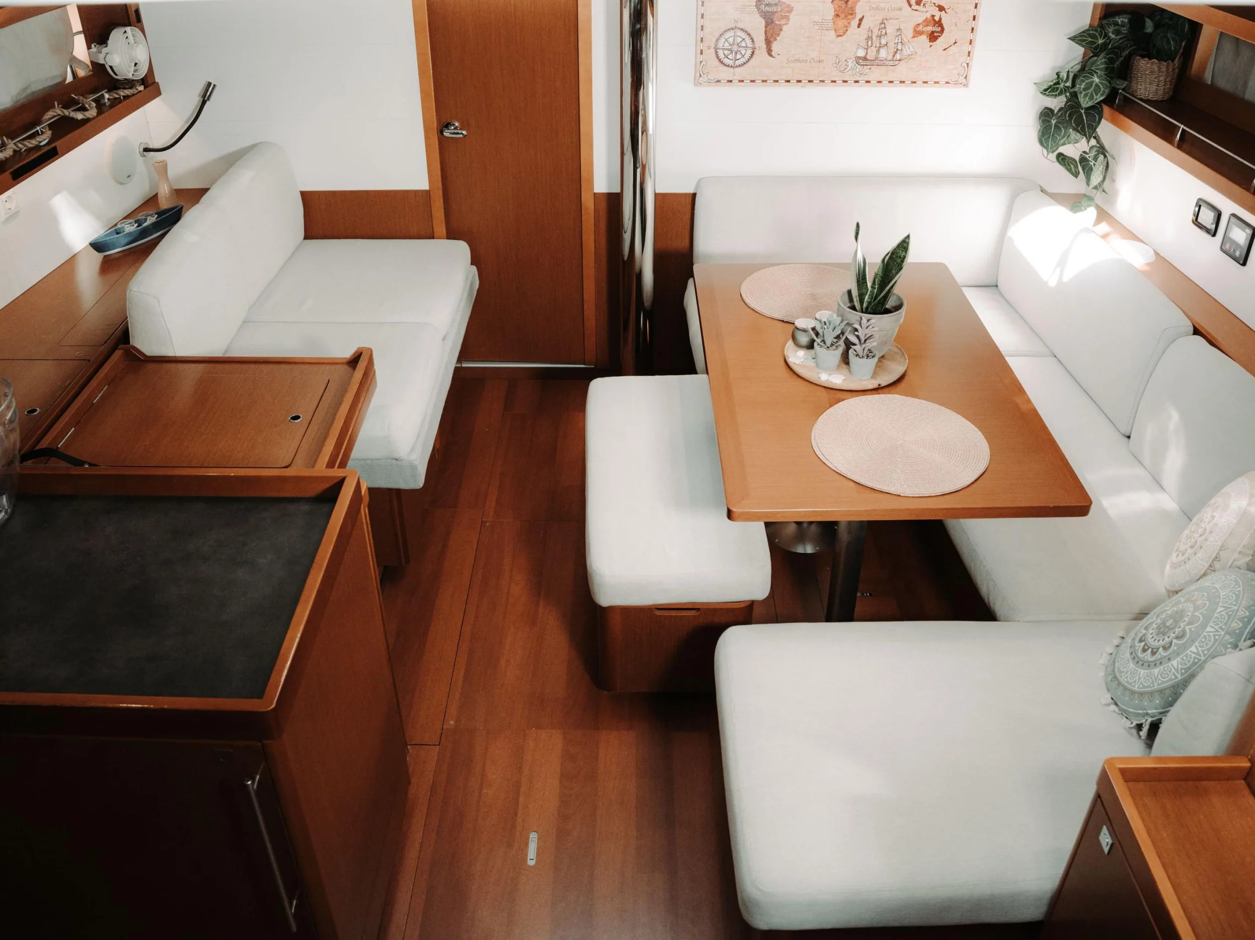 Oceanis 45 (Familia L) Interior image - 7