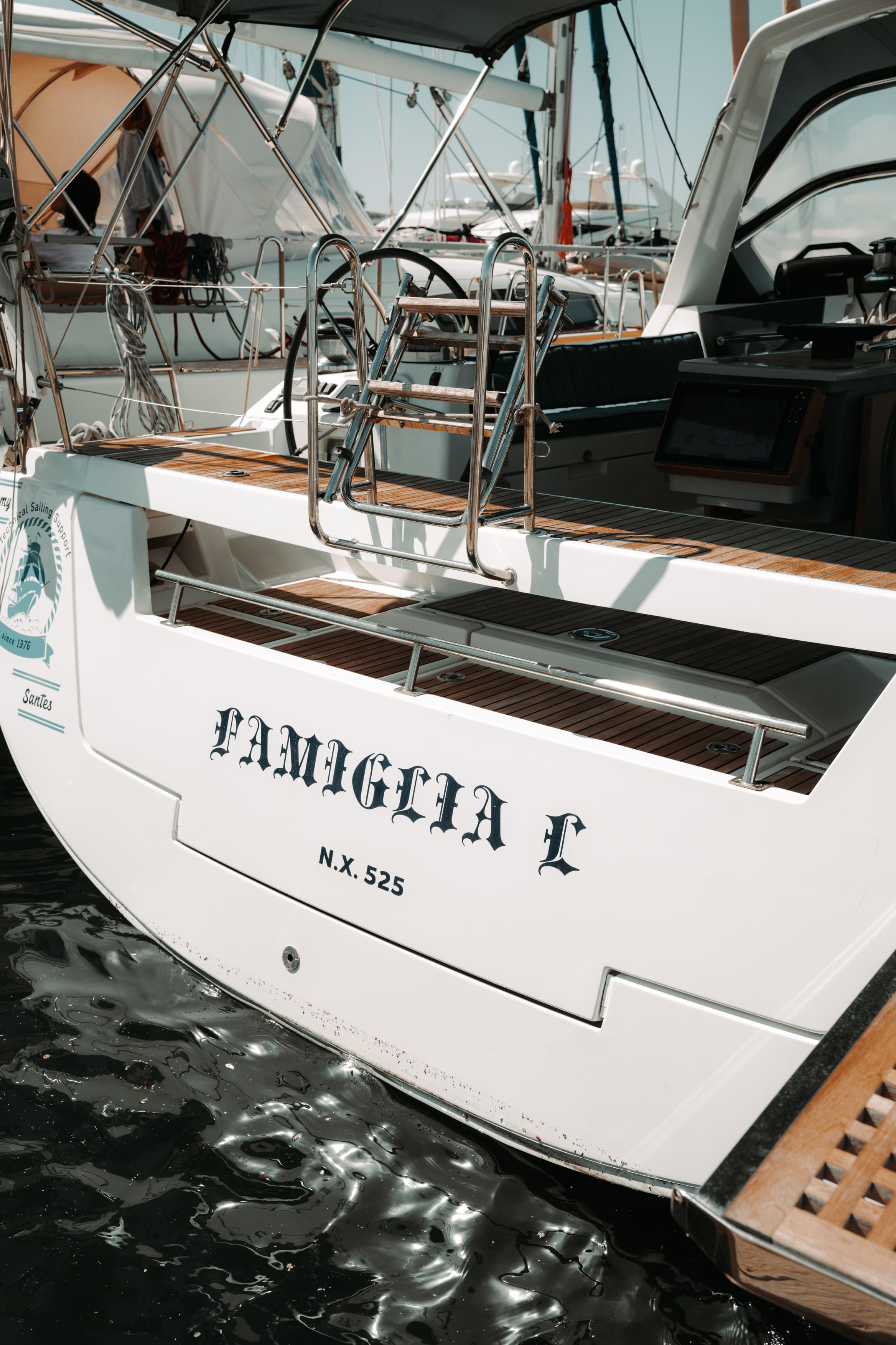 Photo #2 - Oceanis 45 (Familia L) en Atenas - 23595