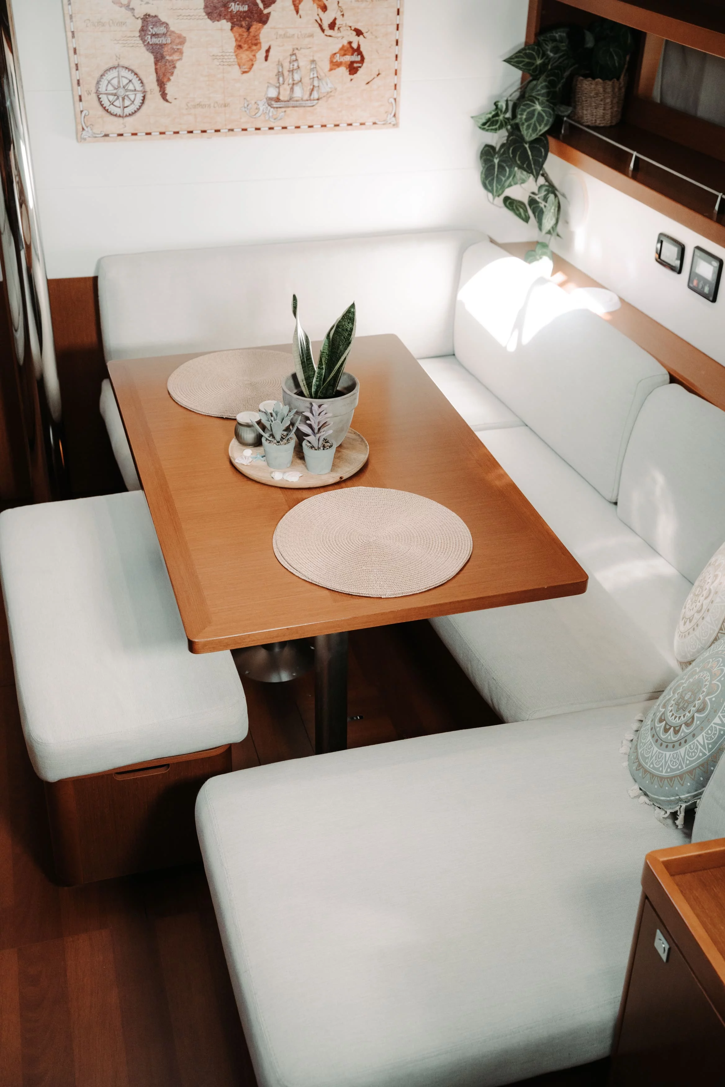 Oceanis 45 (Familia L)  - 27