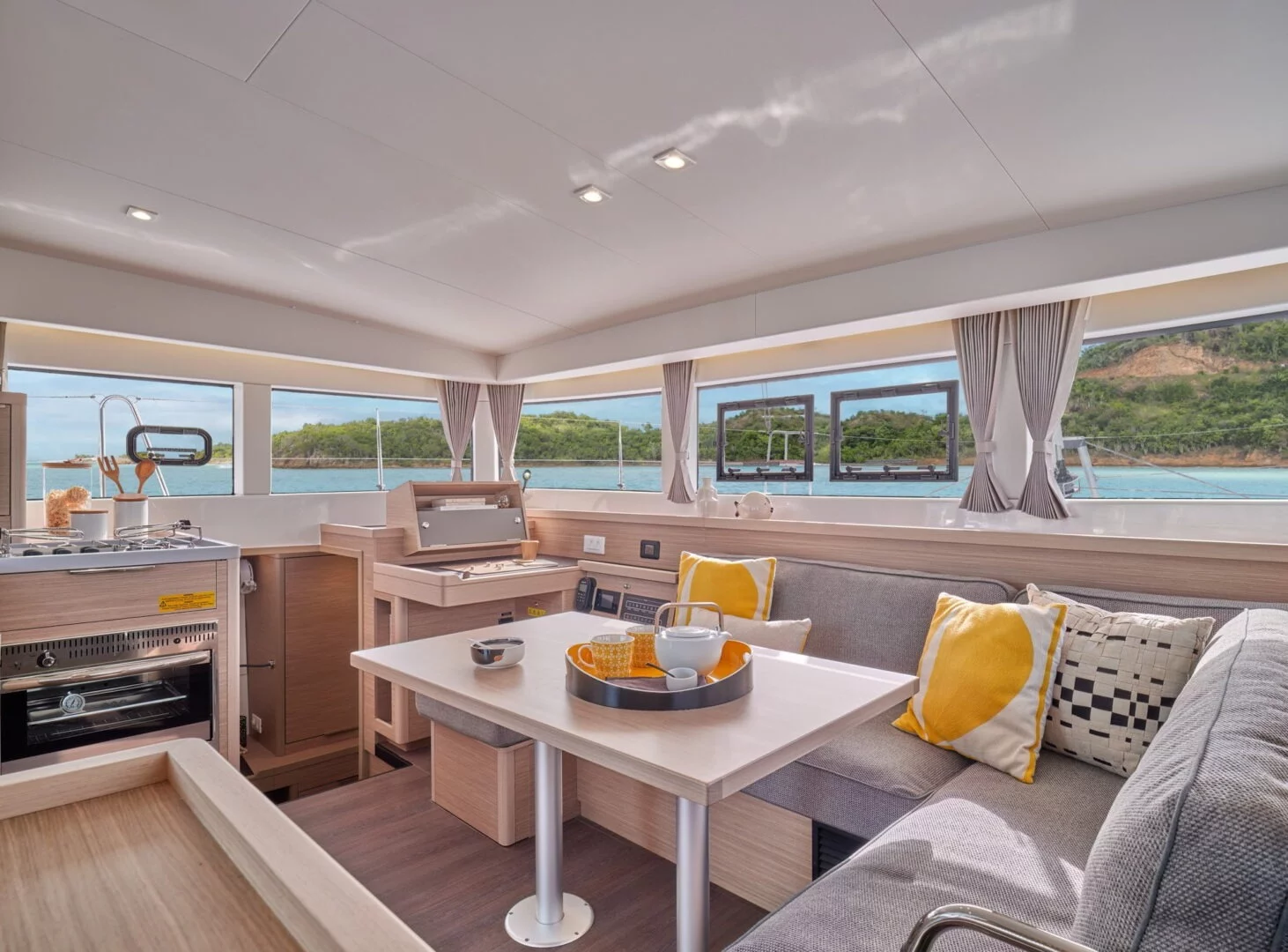 Lagoon 40 (Keep Sailin VI)  - 4