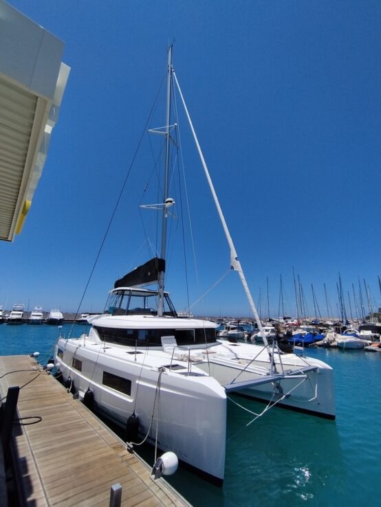 Photo #4 - Lagoon 46 (Keep Sailing V) in Sant Antoni de Portmany - 63230
