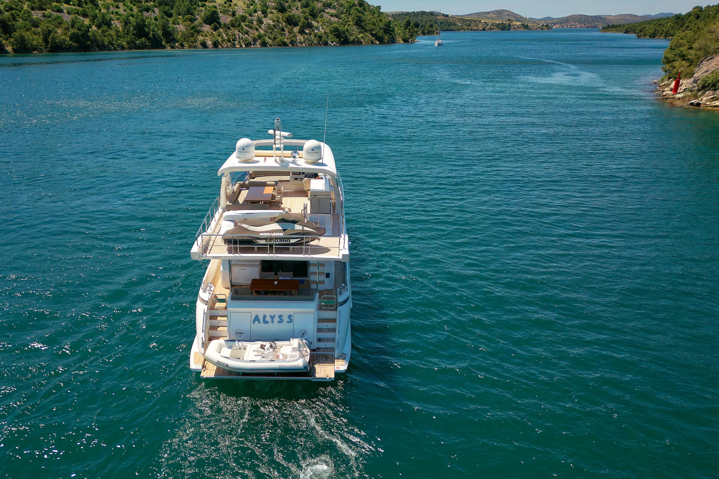 Azimut 72 (Alyss) ime  krma - 12