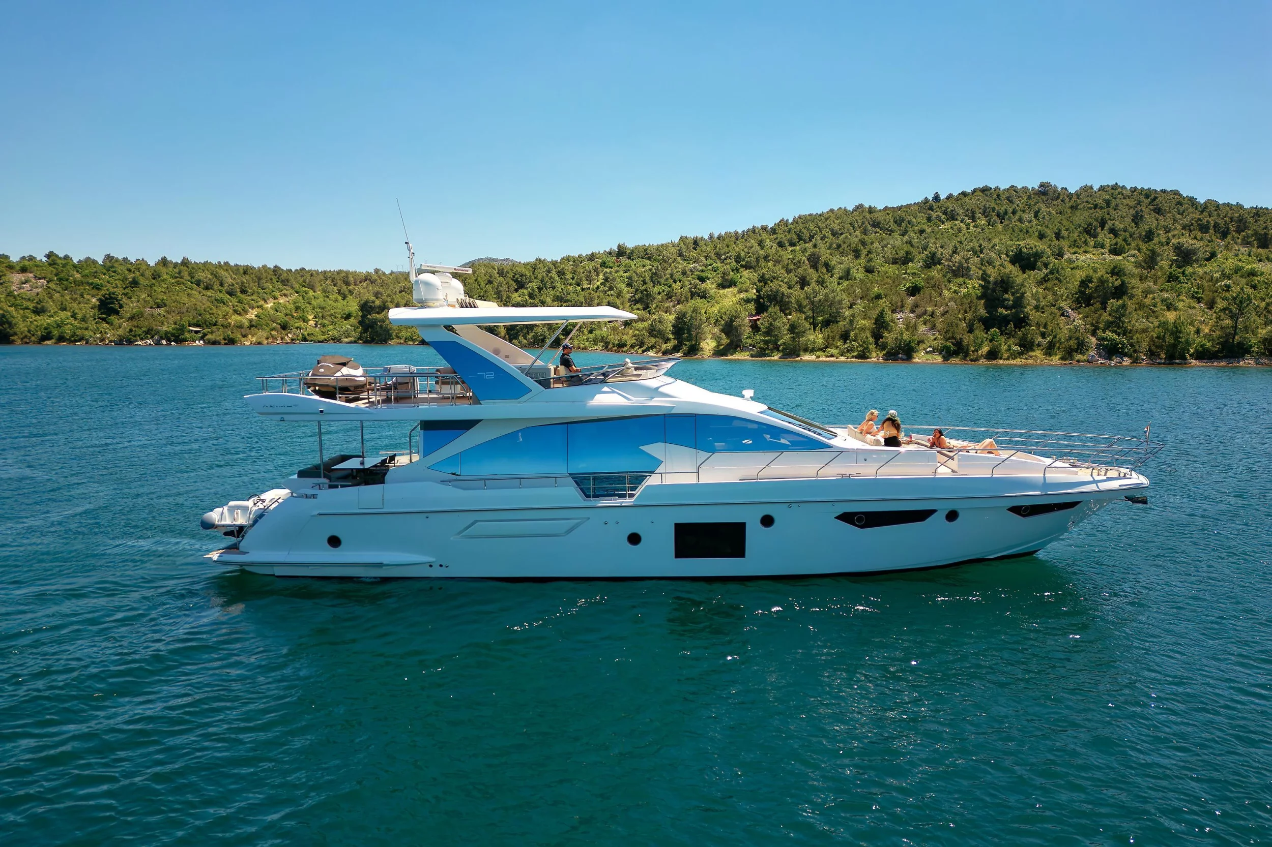Azimut 72 (Alyss)  - 105