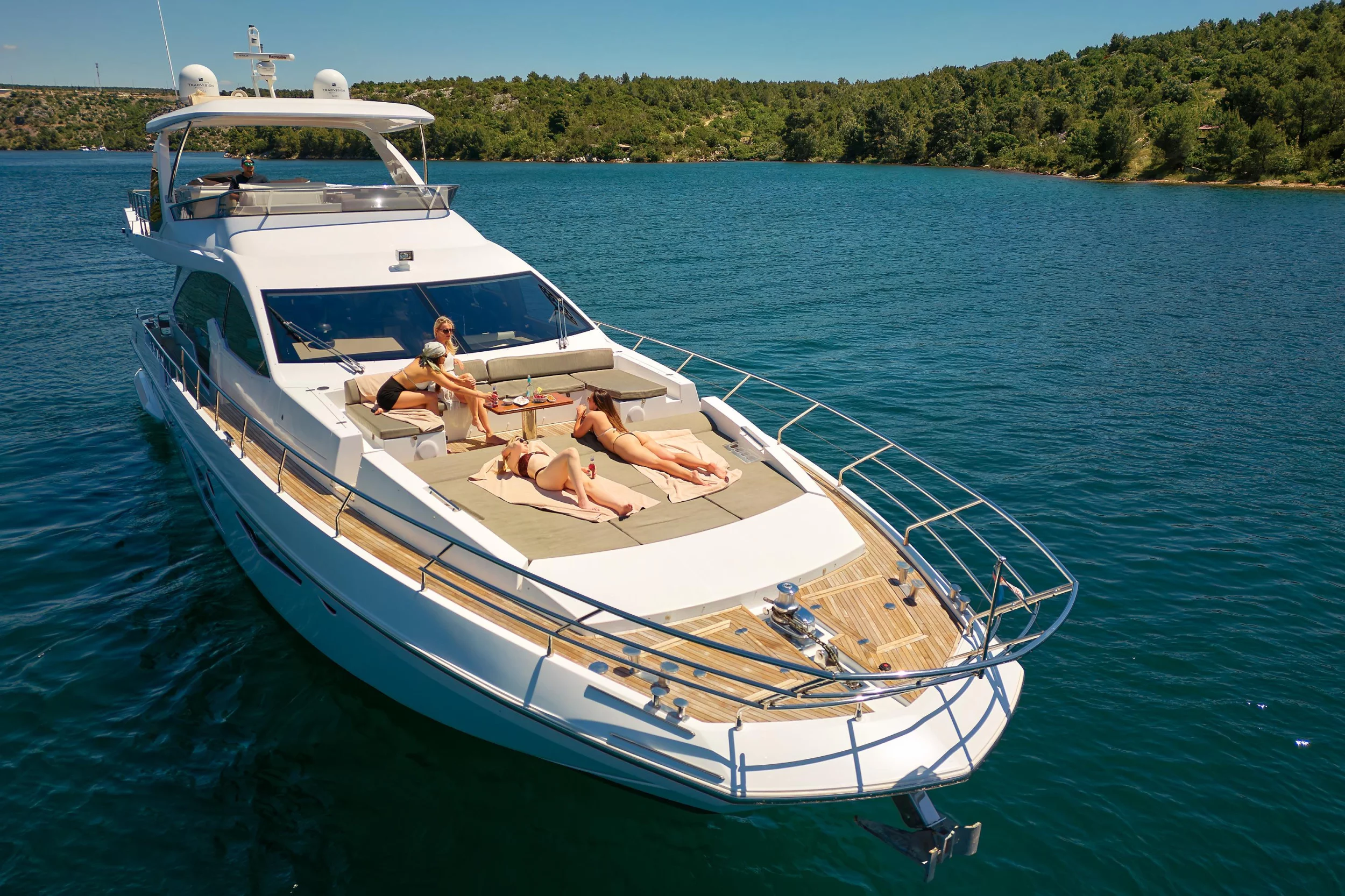 Azimut 72 (Alyss)  - 126
