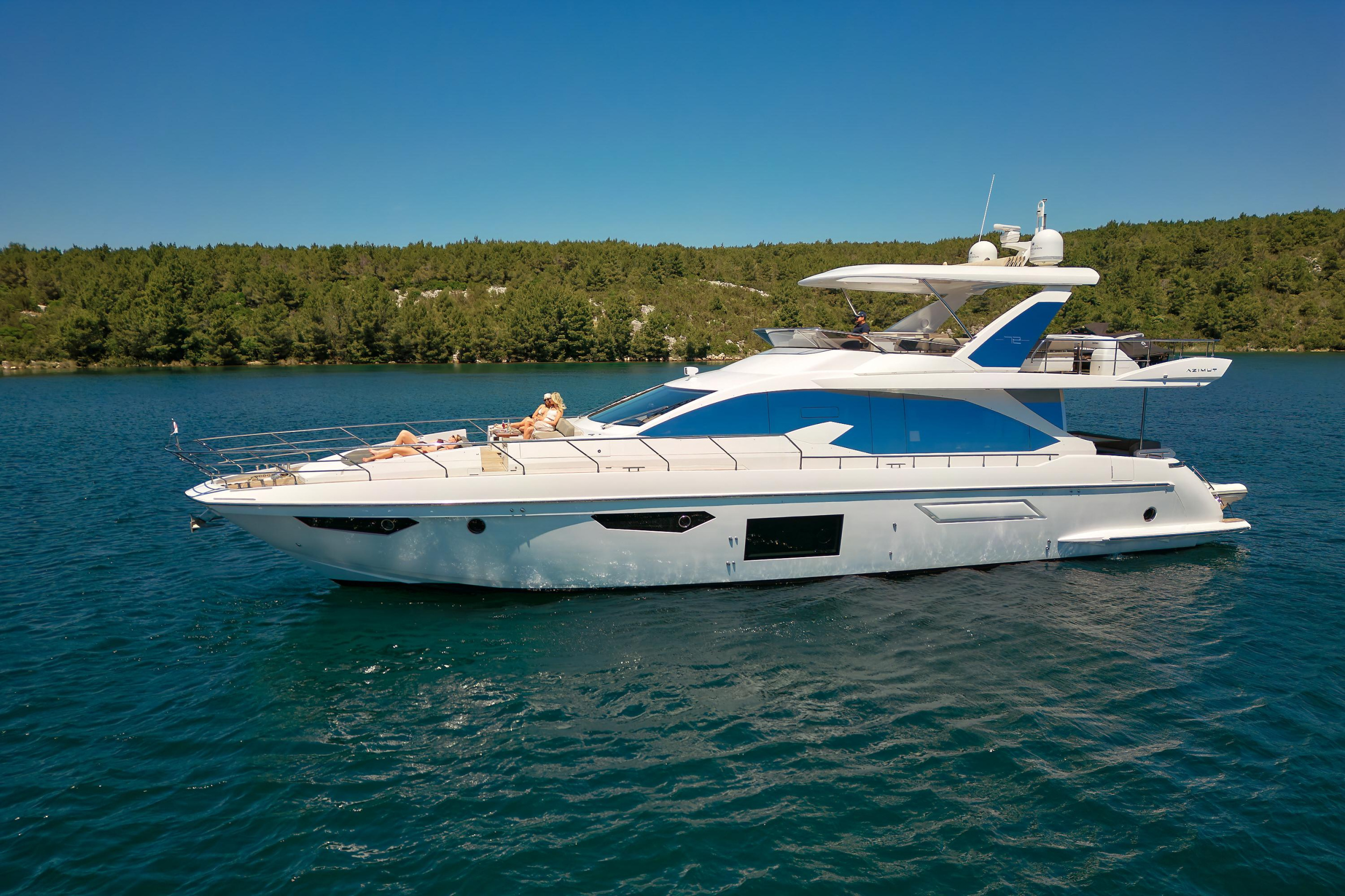 Photo #107 - Azimut 72 (Alyss) in Skradin - 23509