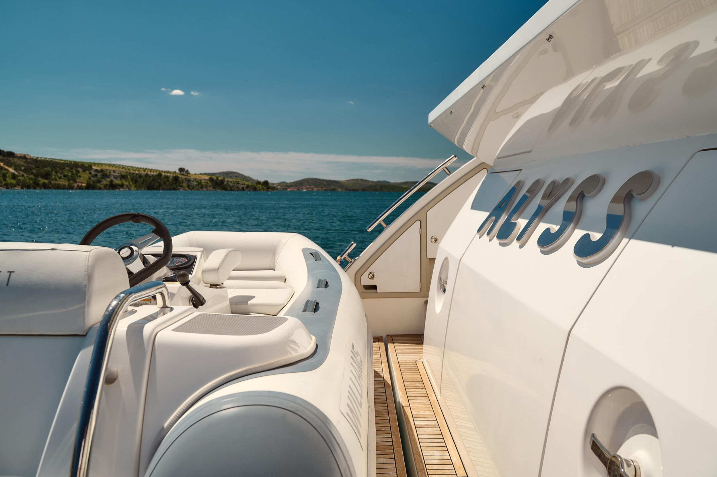 Photo #18 - Azimut 72 (Alyss) in Skradin - 23509