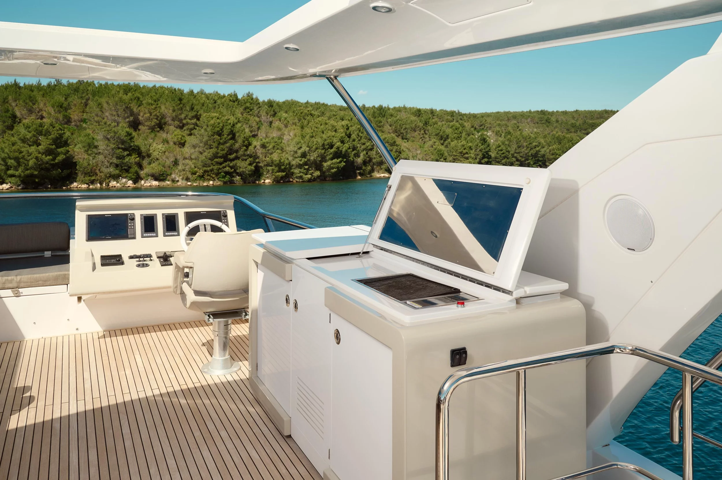 Azimut 72 (Alyss)  - 101