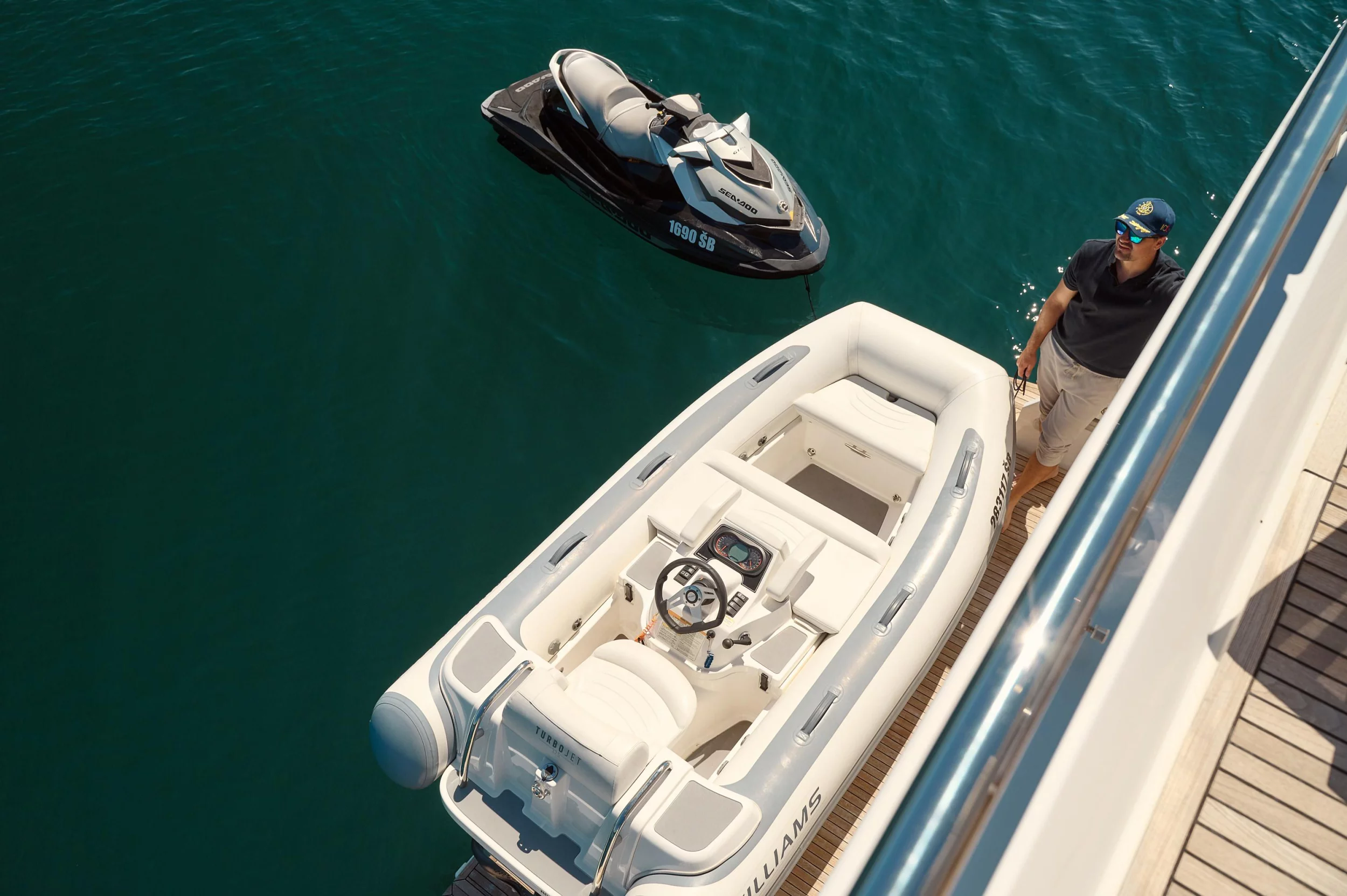 Azimut 72 (Alyss)  - 68