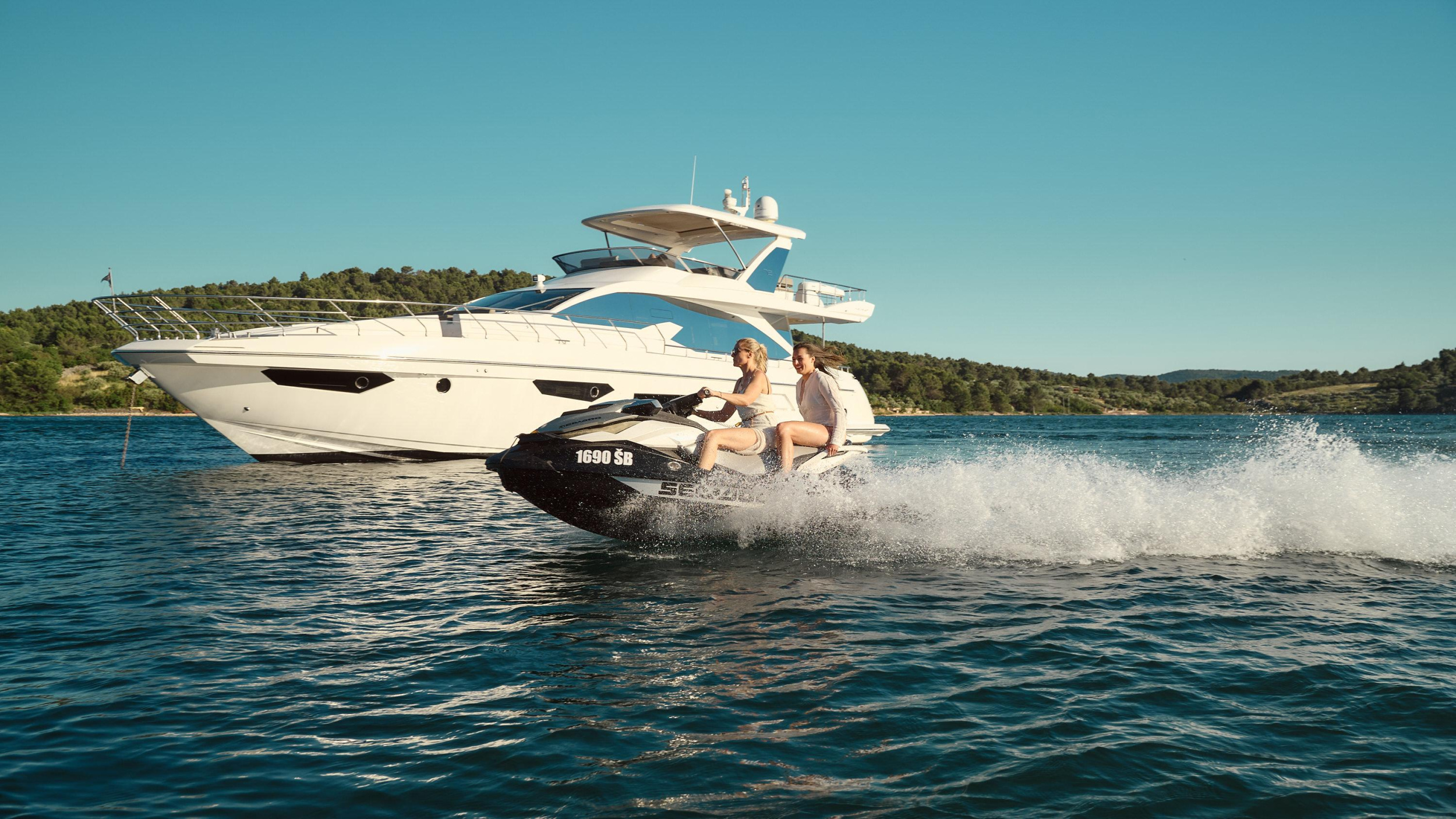 Photo #150 - Azimut 72 (Alyss) in Skradin - 23509