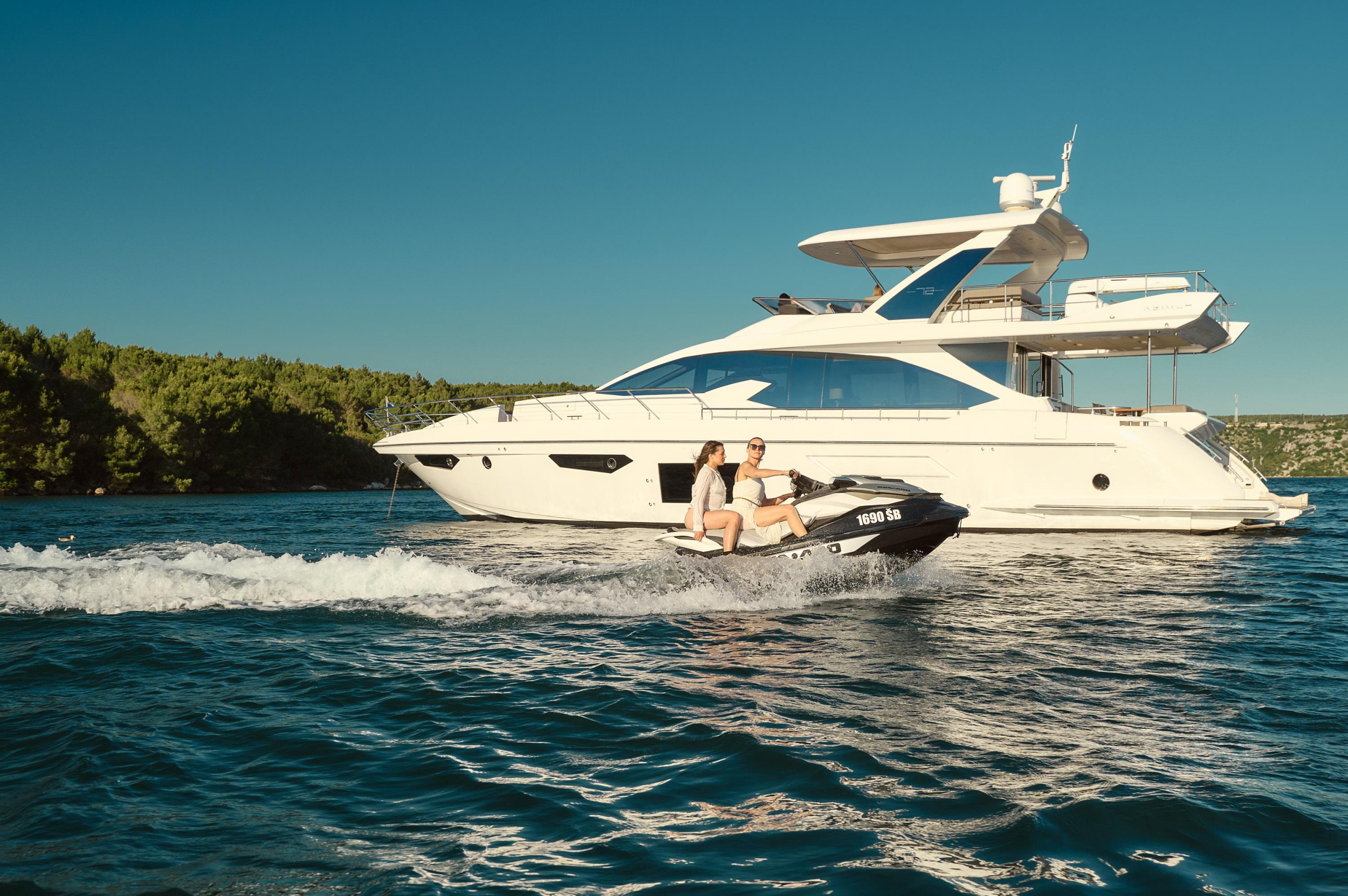 Photo #140 - Azimut 72 (Alyss) in Skradin - 23509