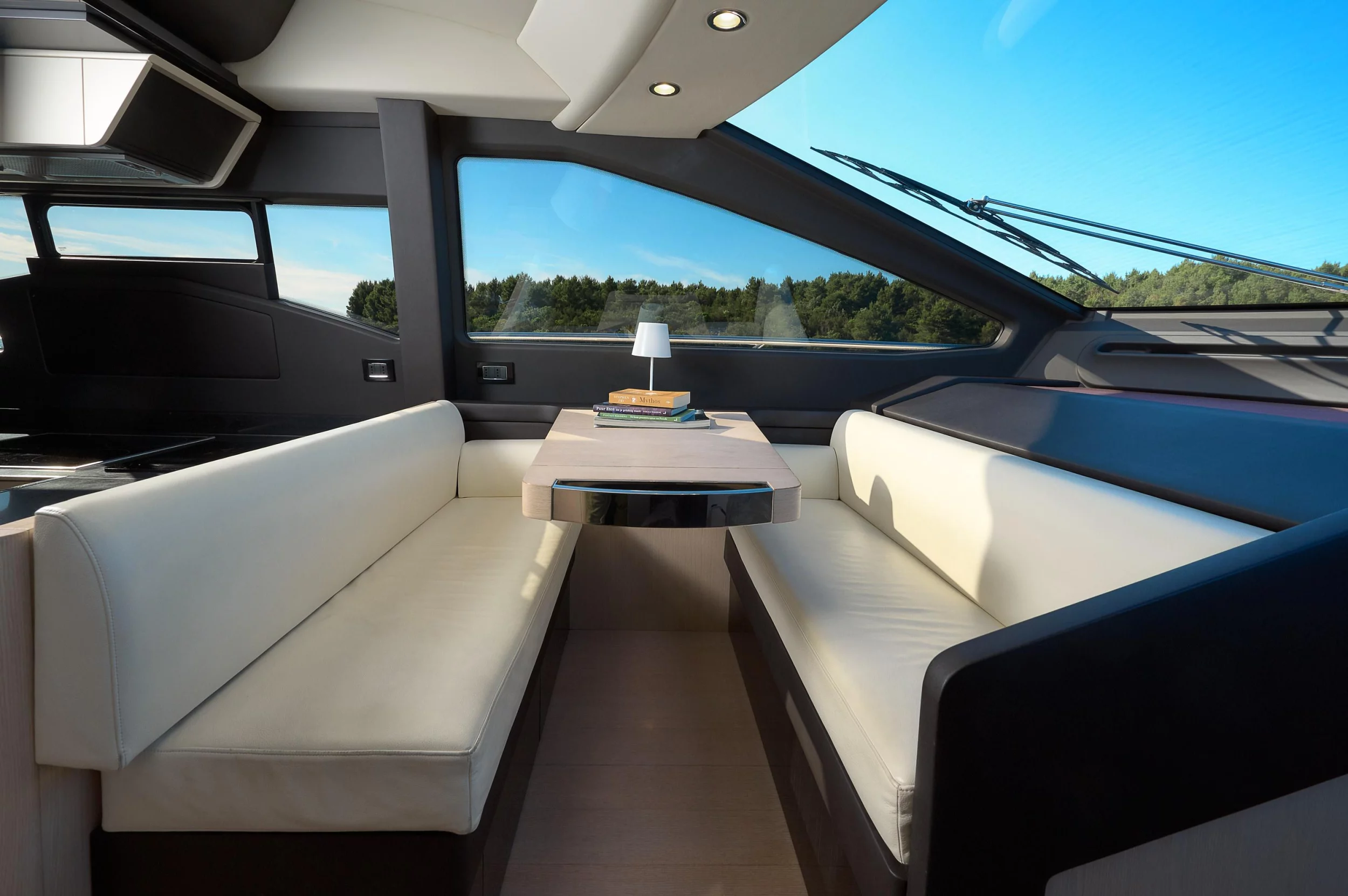Azimut 72 (Alyss)  - 9