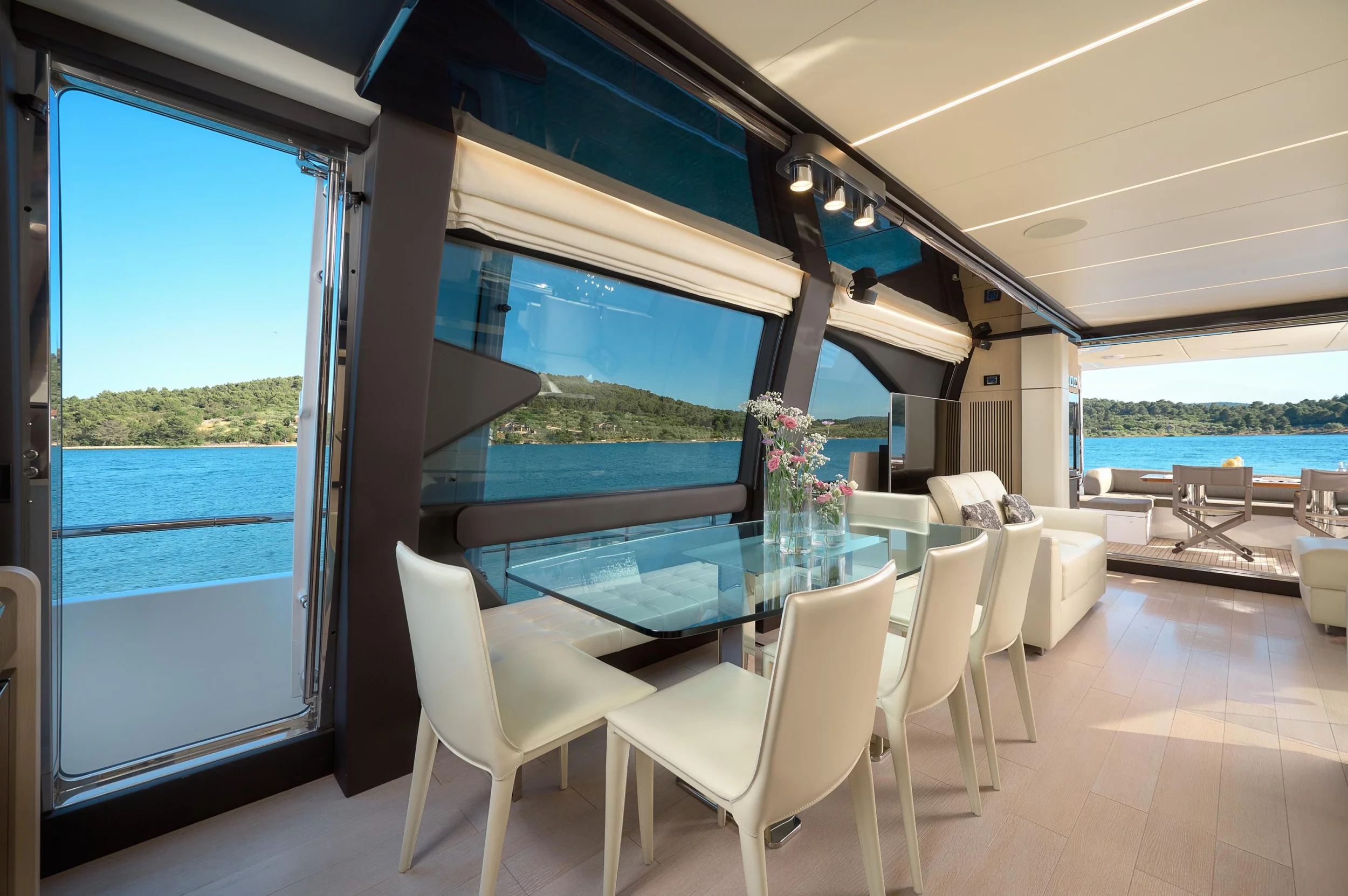 Azimut 72 (Alyss)  - 16