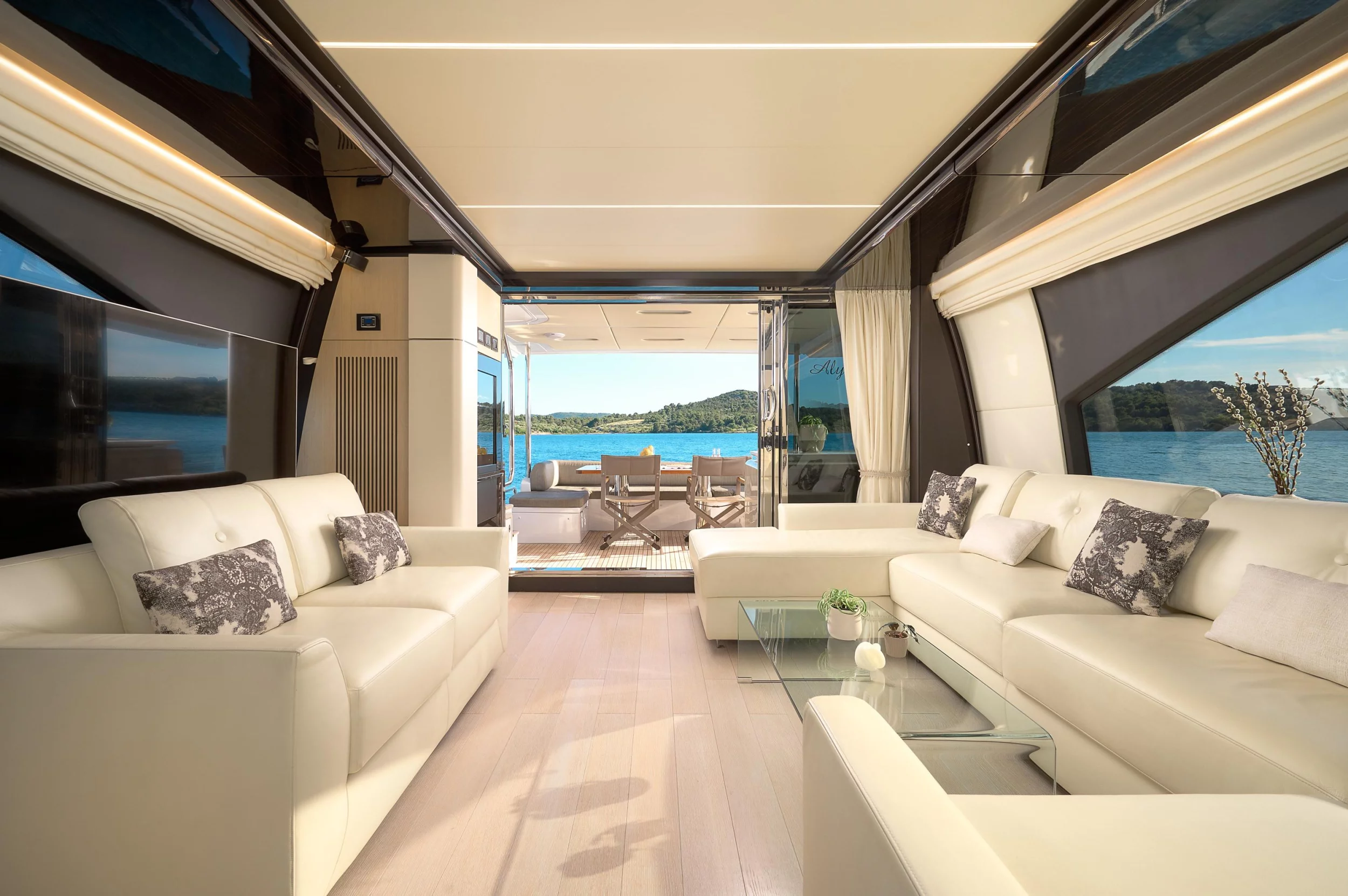 Azimut 72 (Alyss)  - 22