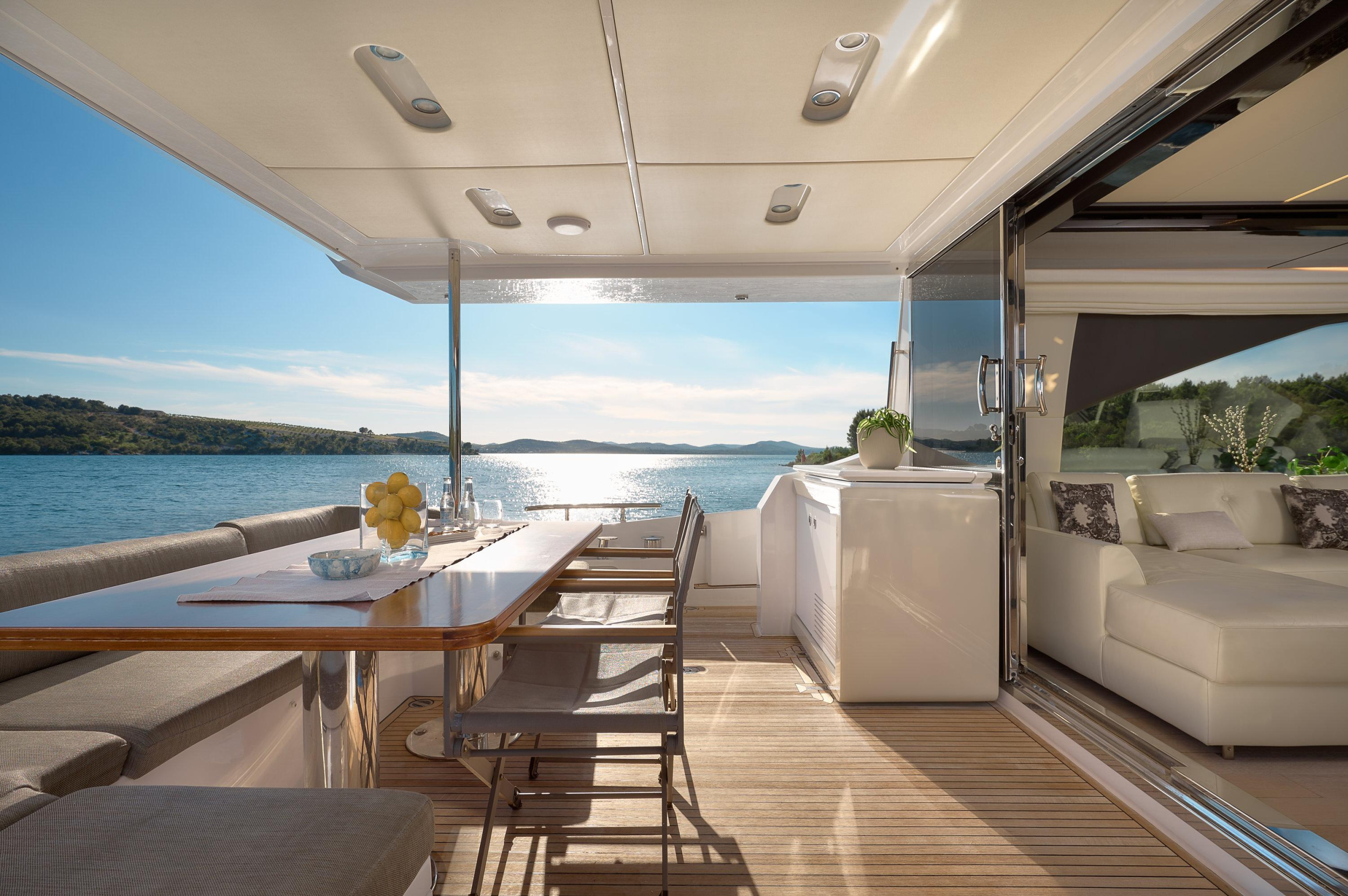 Photo #151 - Azimut 72 (Alyss) in Skradin - 23509