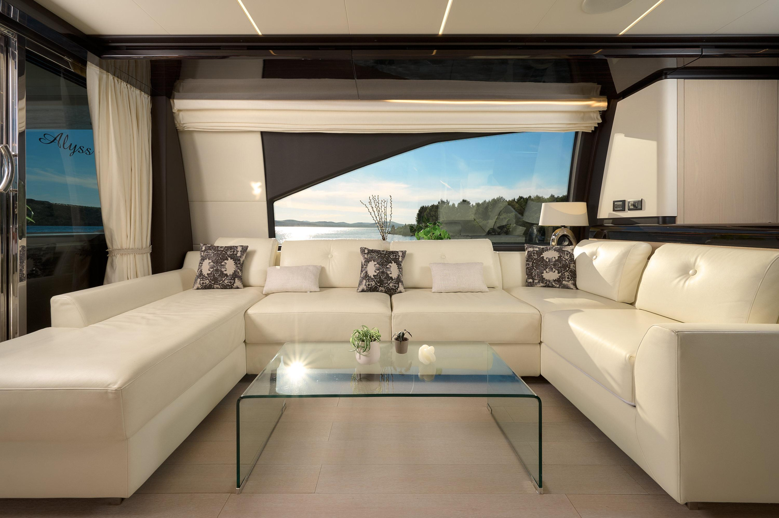 Photo #6 - Azimut 72 (Alyss) in Skradin - 23509