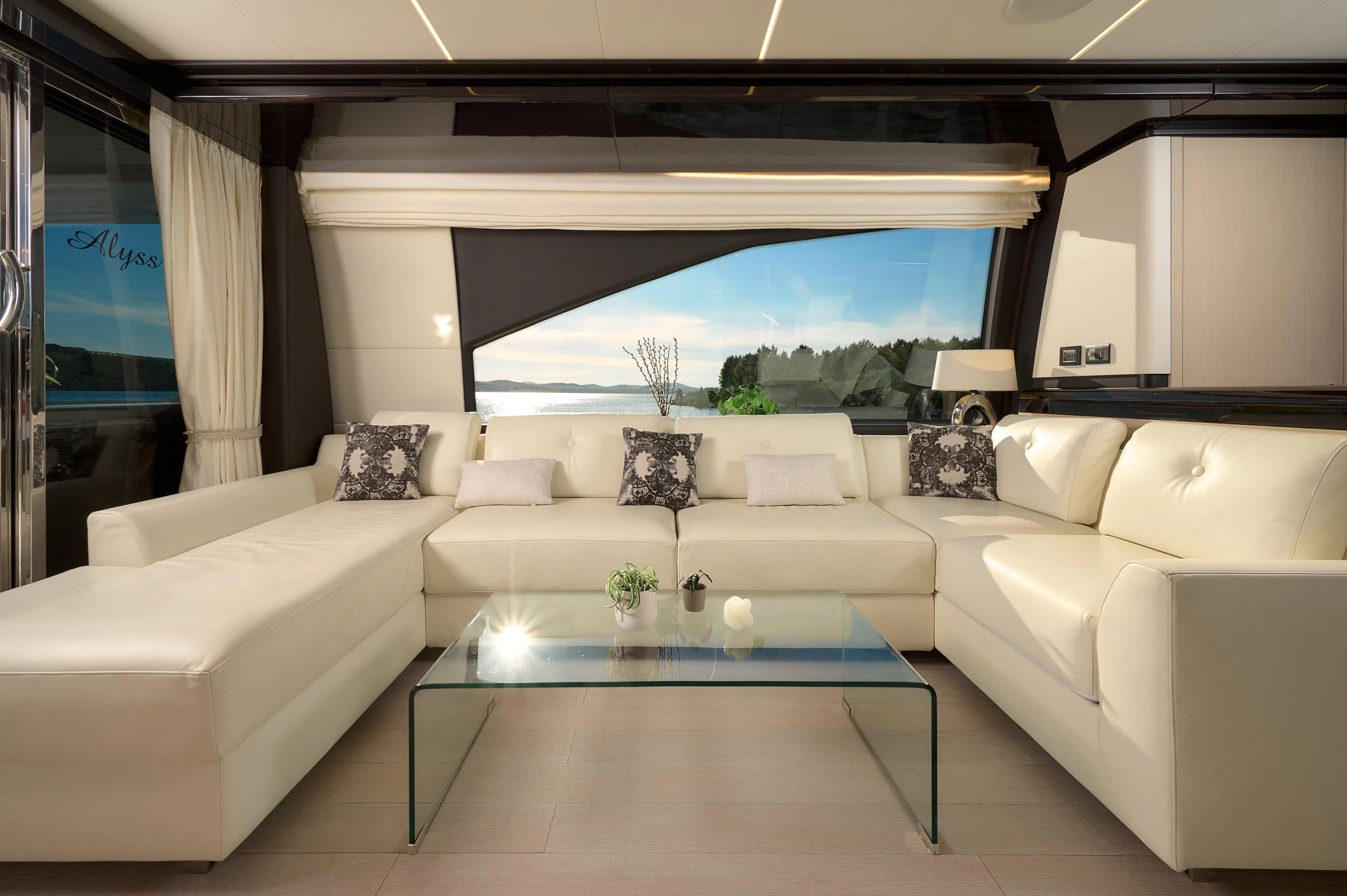 Azimut 72 (Alyss)  - 5