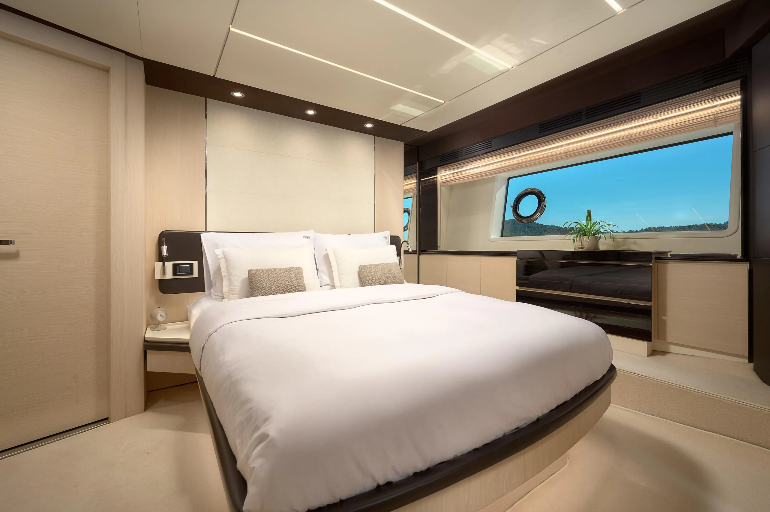 Azimut 72 (Alyss)  - 110