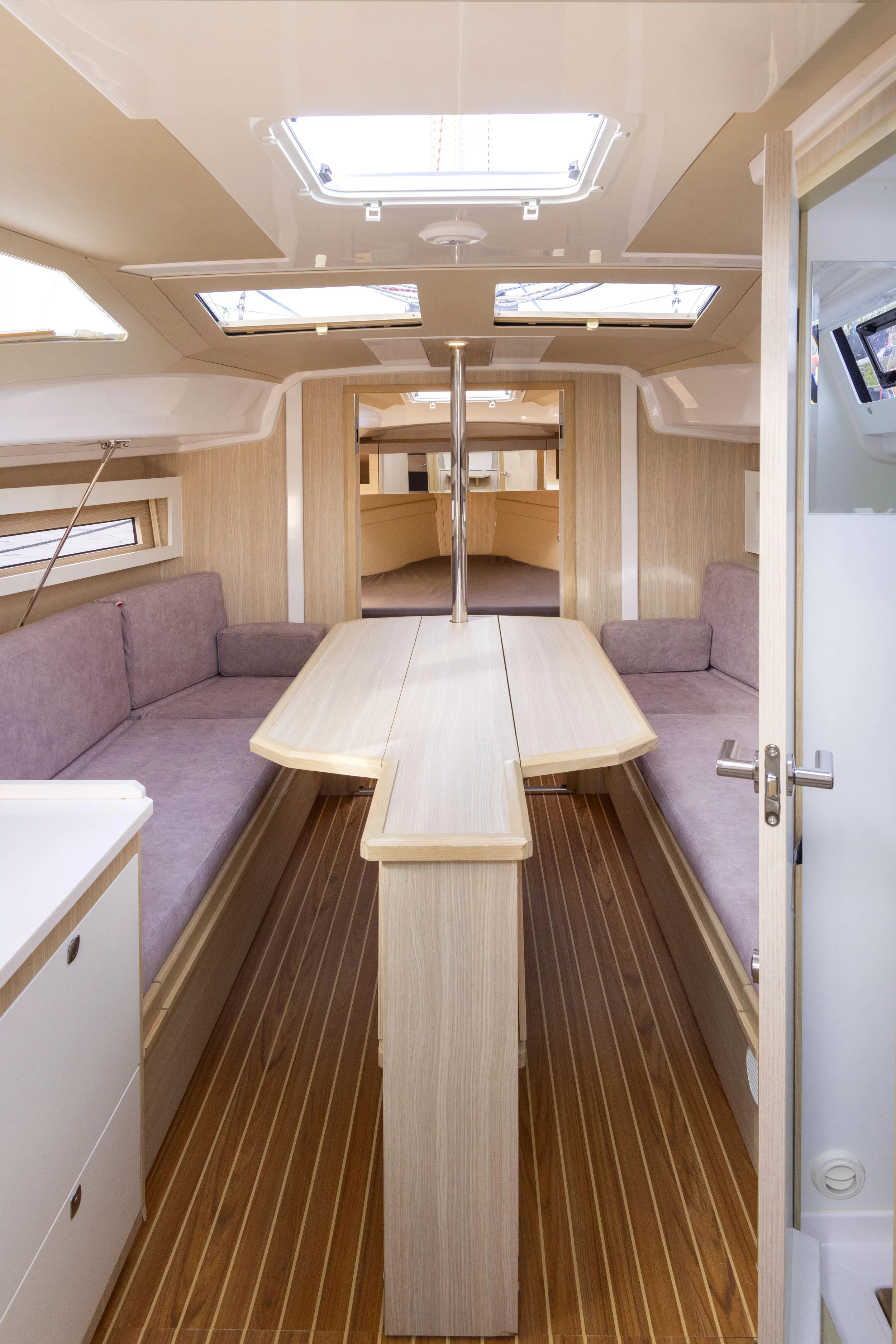 Maxus 34 (Wyspa Kormoranow)  - 2