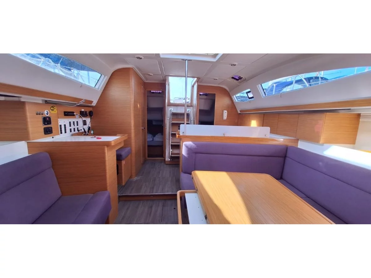 Elan Impression 45 (Lasta) Interior image - 7