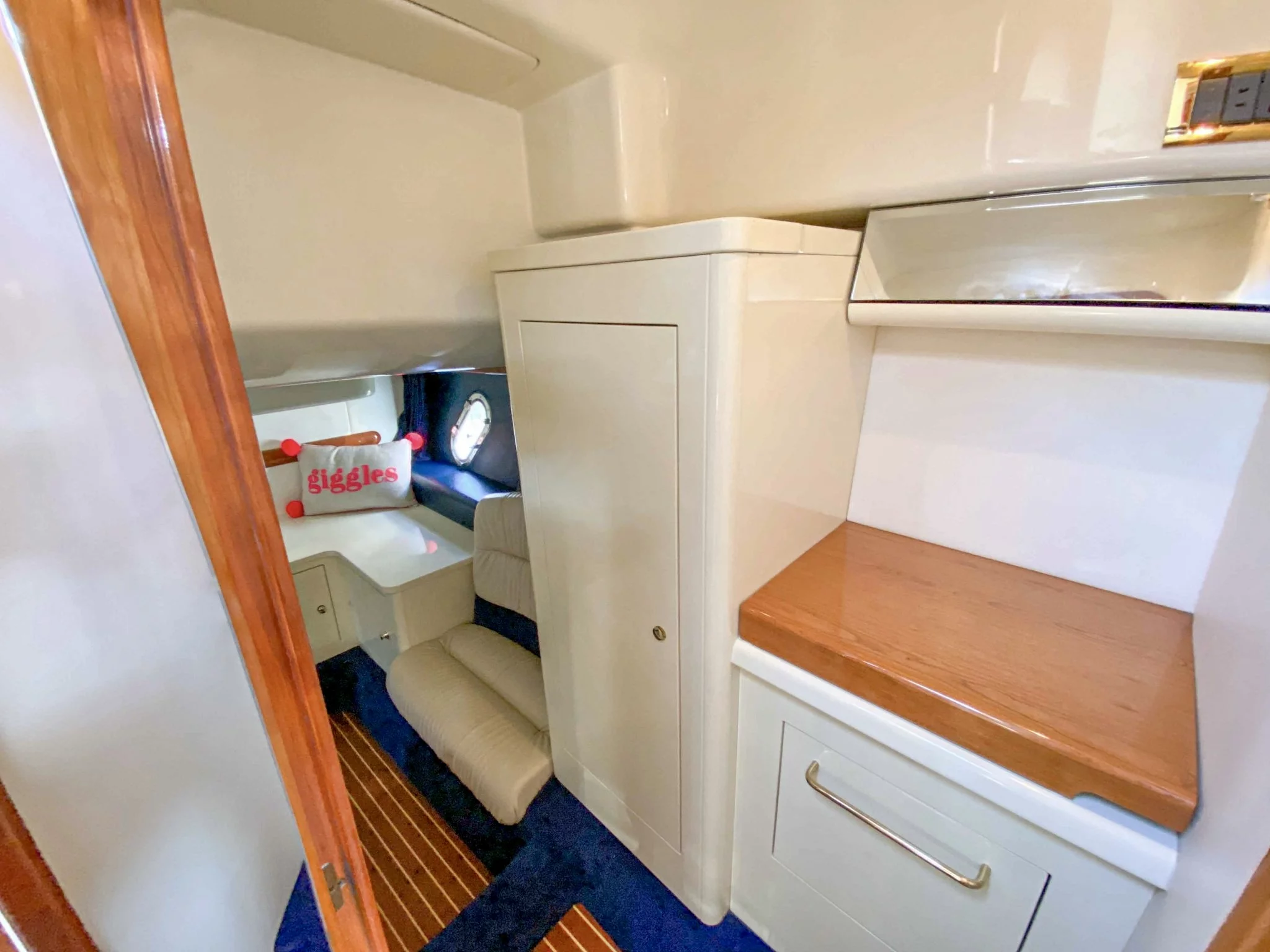 Cranchi Endurance 41 (Sparkling Boat)  - 18
