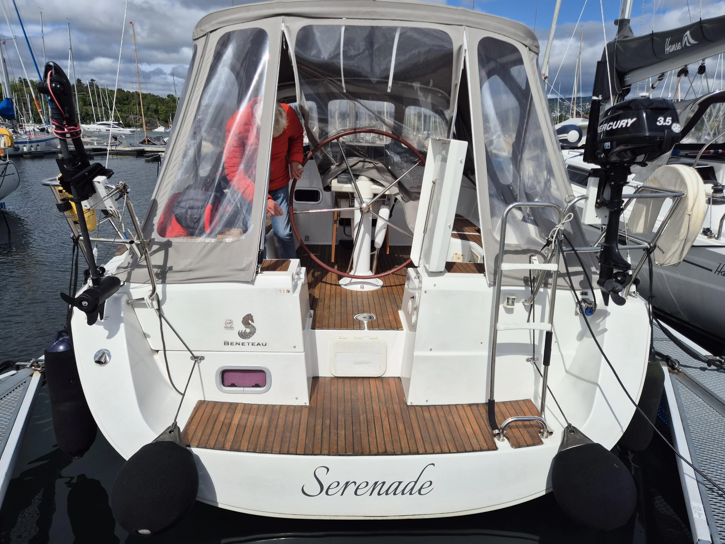 Beneteau Oceanis 37 (Serenade)  - 9