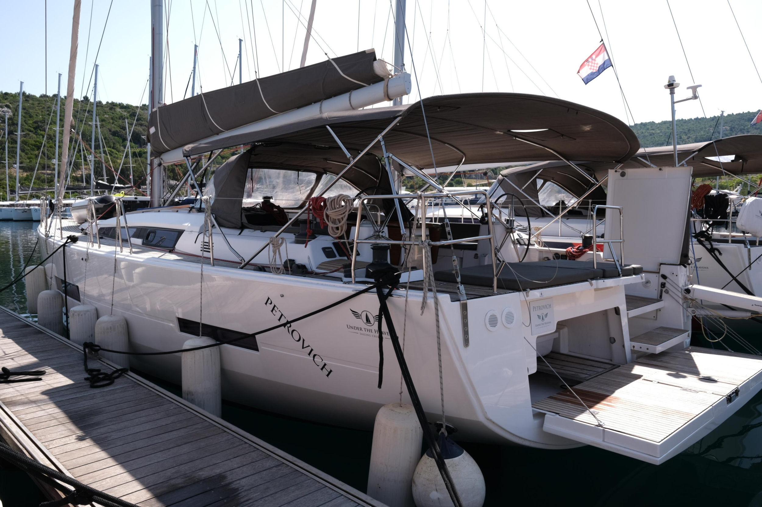 Photo #9 - Dufour 560 Grand Large (PETROVICH) en Primosten - 25613
