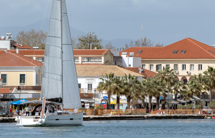 Photo #9 - Dufour 460GL (Kosmopolitan) in Lefkada - 8485