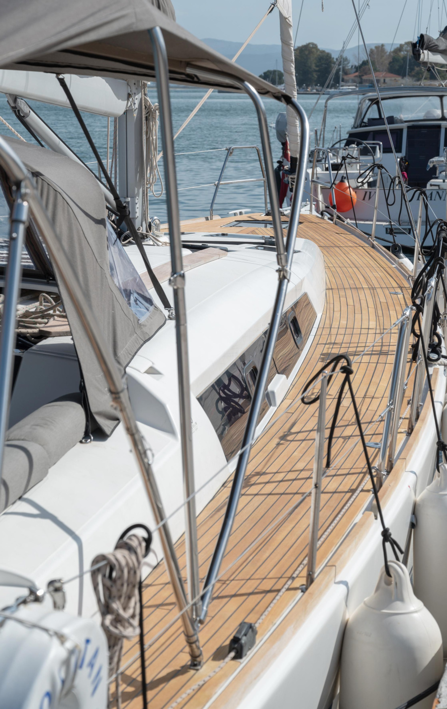 Photo #13 - Dufour 460GL (Kosmopolitan) in Lefkada - 8485