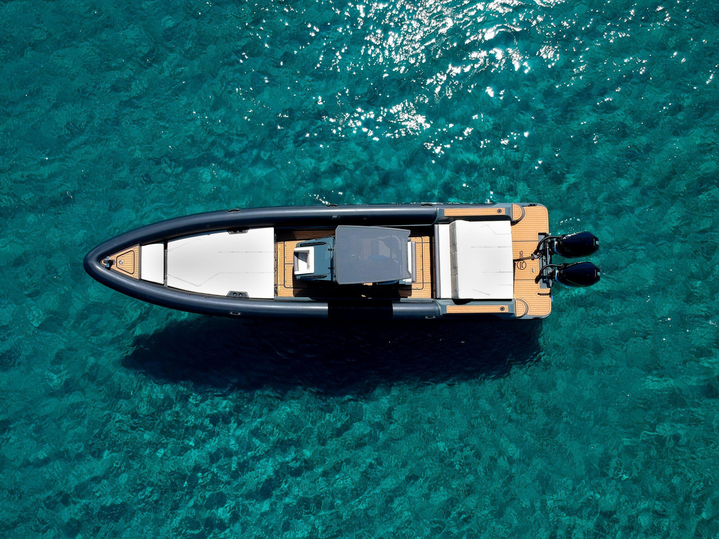Photo #4 - Rock Marine 36 (Andiamo) in Kalyvia Thorikou - 61792