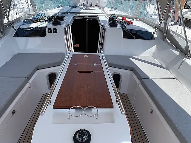 Photo #12 - Oceanis 40.1 (Northern Light) in Trogir - 62165