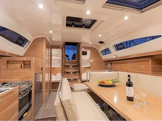 Elan Impression 45.1 (Bad Buoy) Interior image - 17