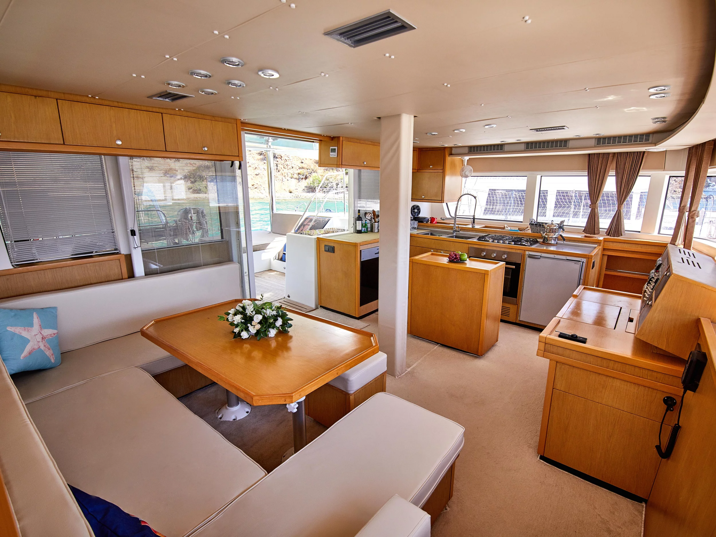 Lagoon 52F (CT1) Interior image - 13