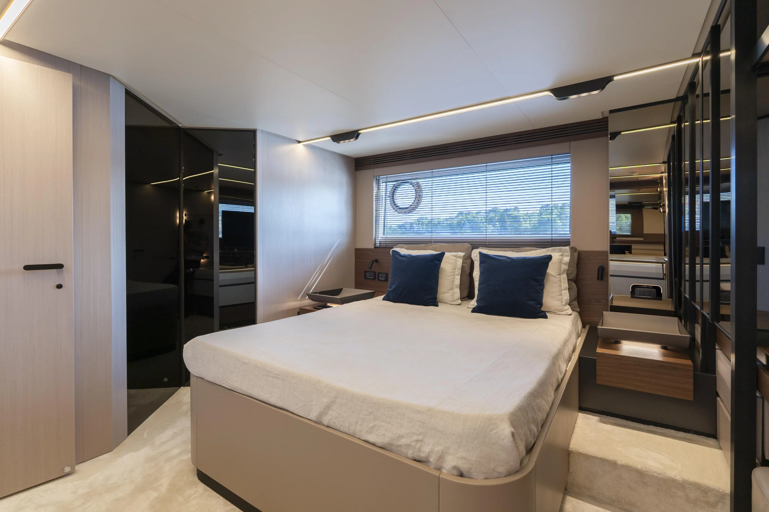 Azimut S7 (Felicita)  - 64