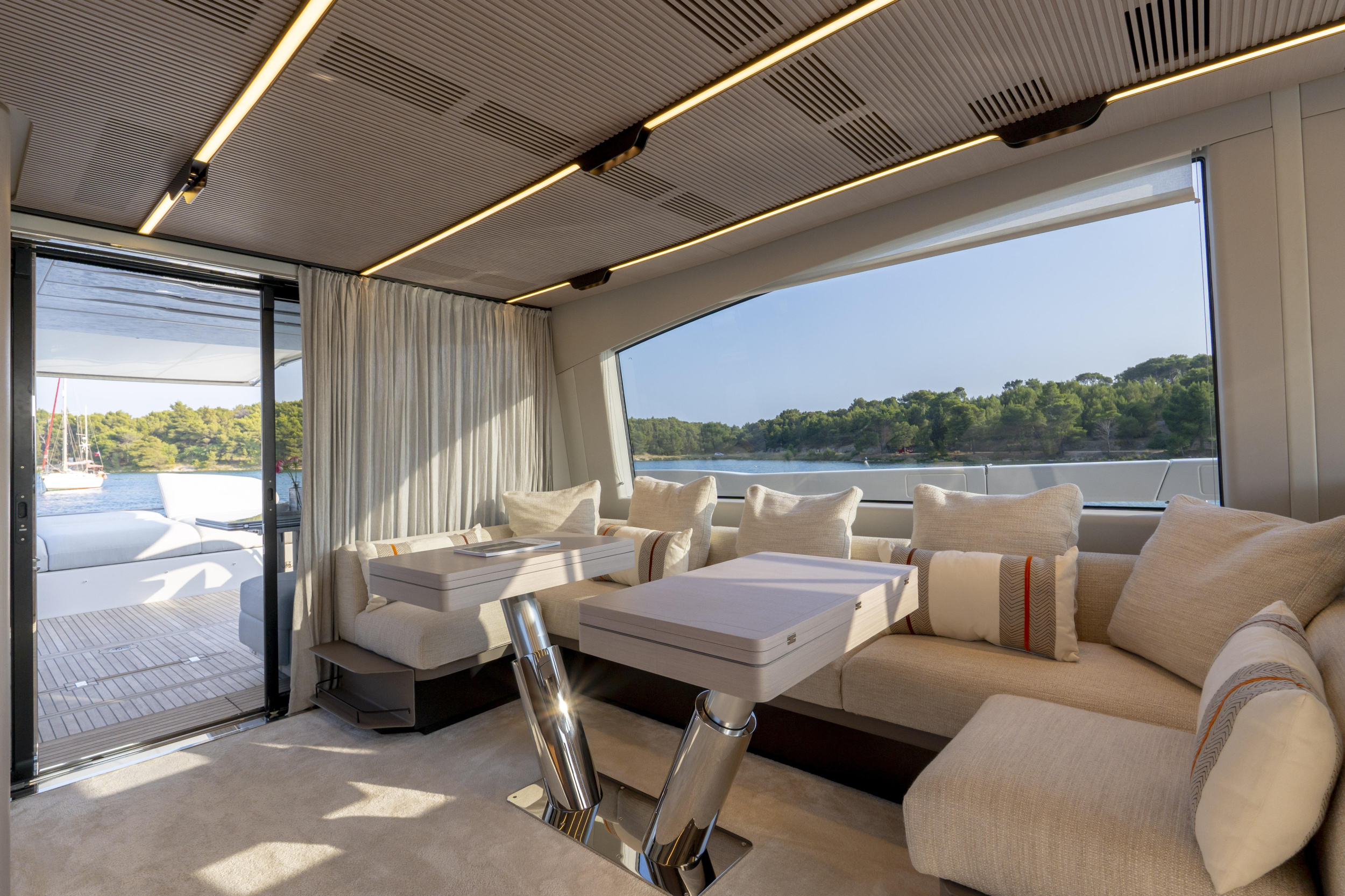 Photo #110 - Azimut S7 (Felicita) en Sibenik - 61820