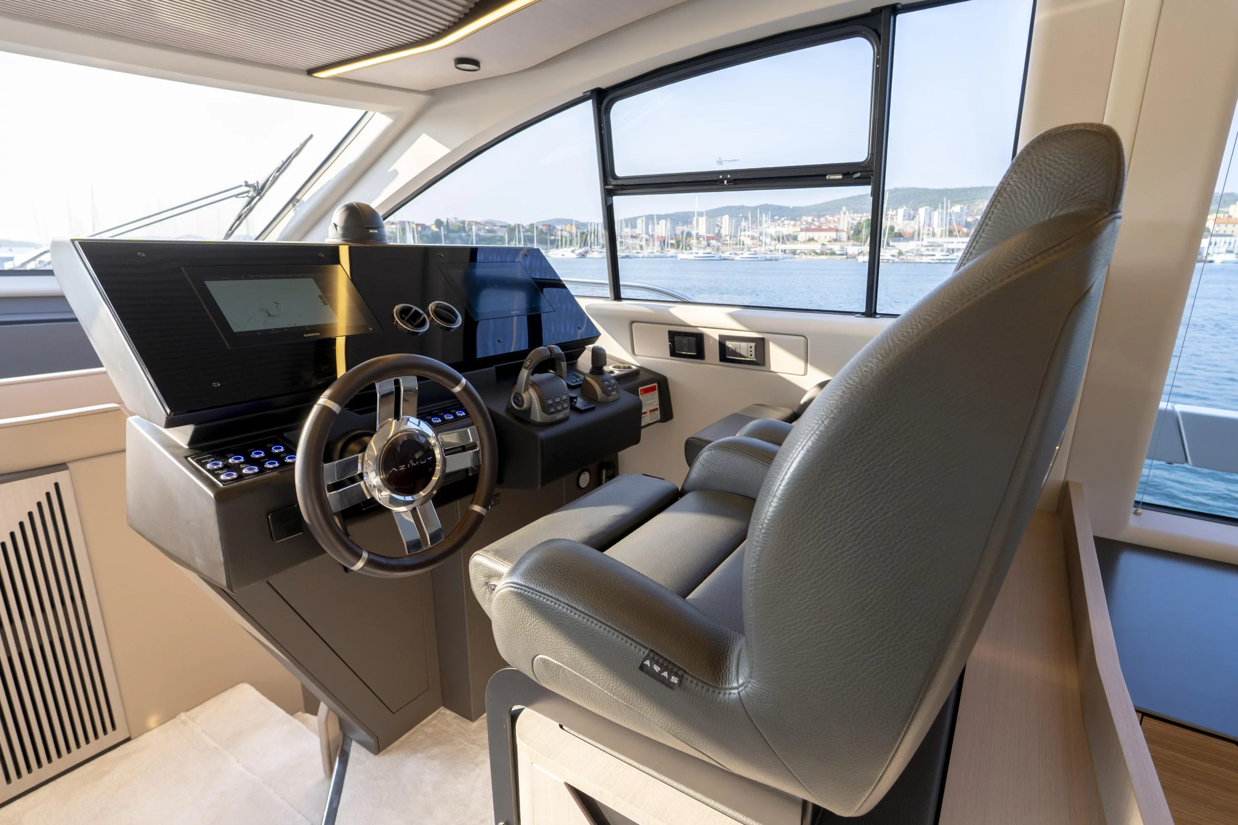 Azimut S7 (Felicita)  - 87