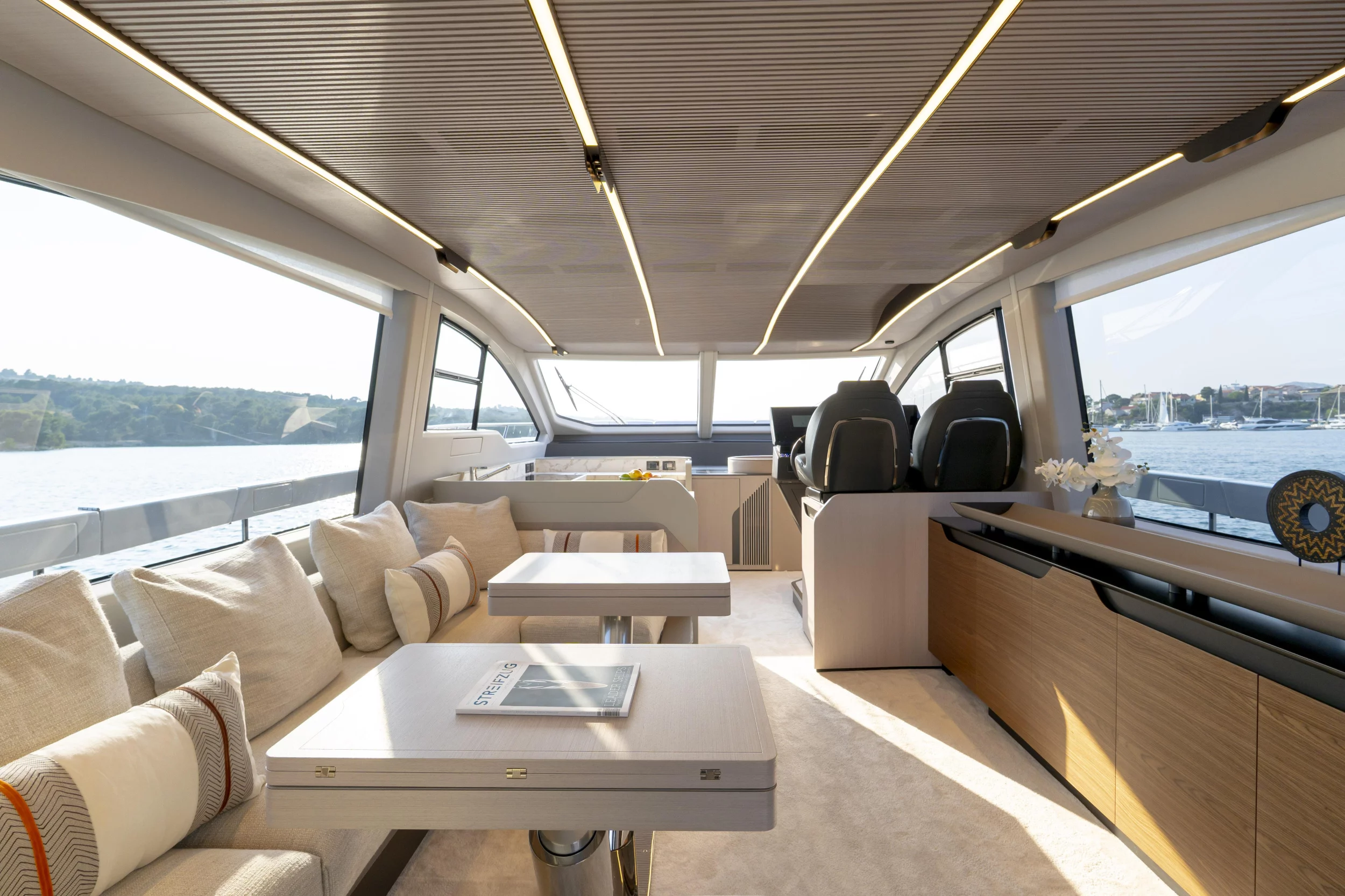 Azimut S7 (Felicita)  - 102