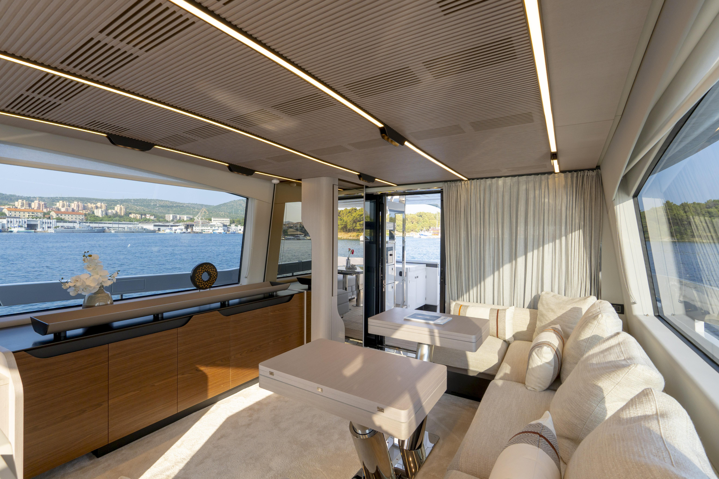 Photo #92 - Azimut S7 (Felicita) en Sibenik - 61820