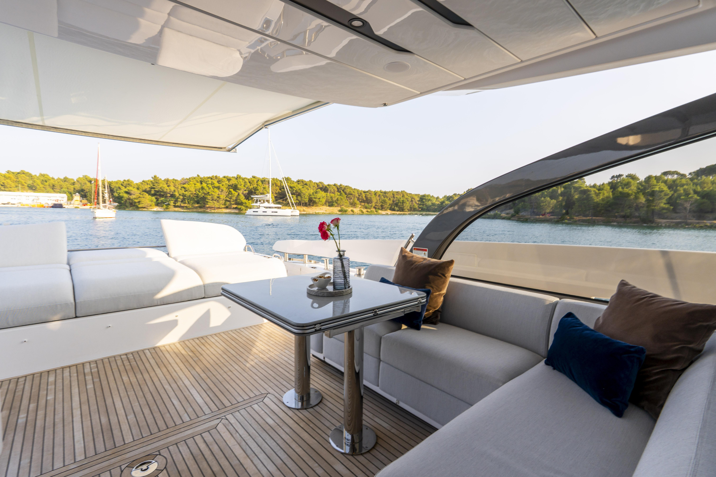 Photo #25 - Azimut S7 (Felicita) en Sibenik - 61820