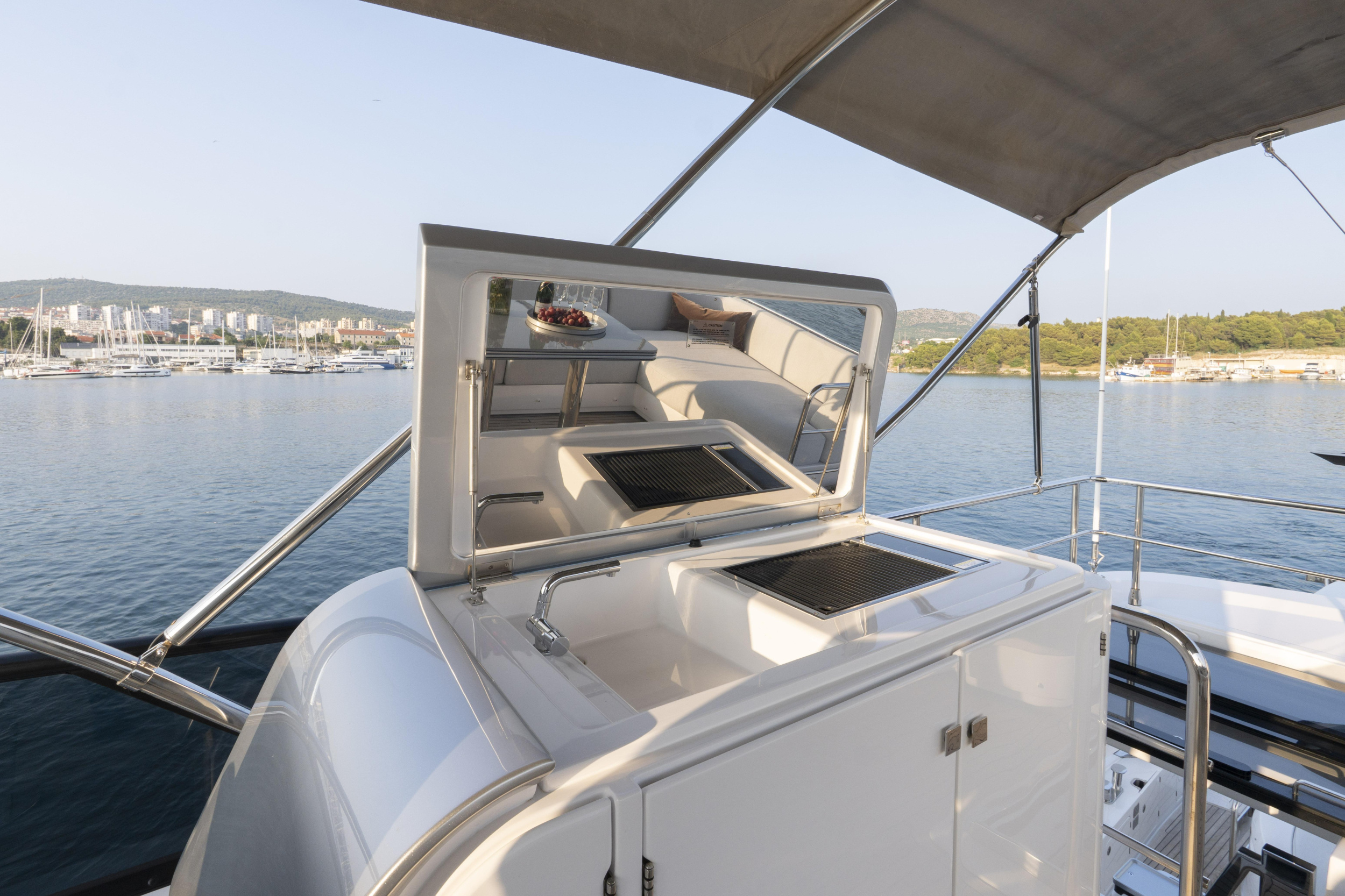 Photo #51 - Azimut S7 (Felicita) en Sibenik - 61820