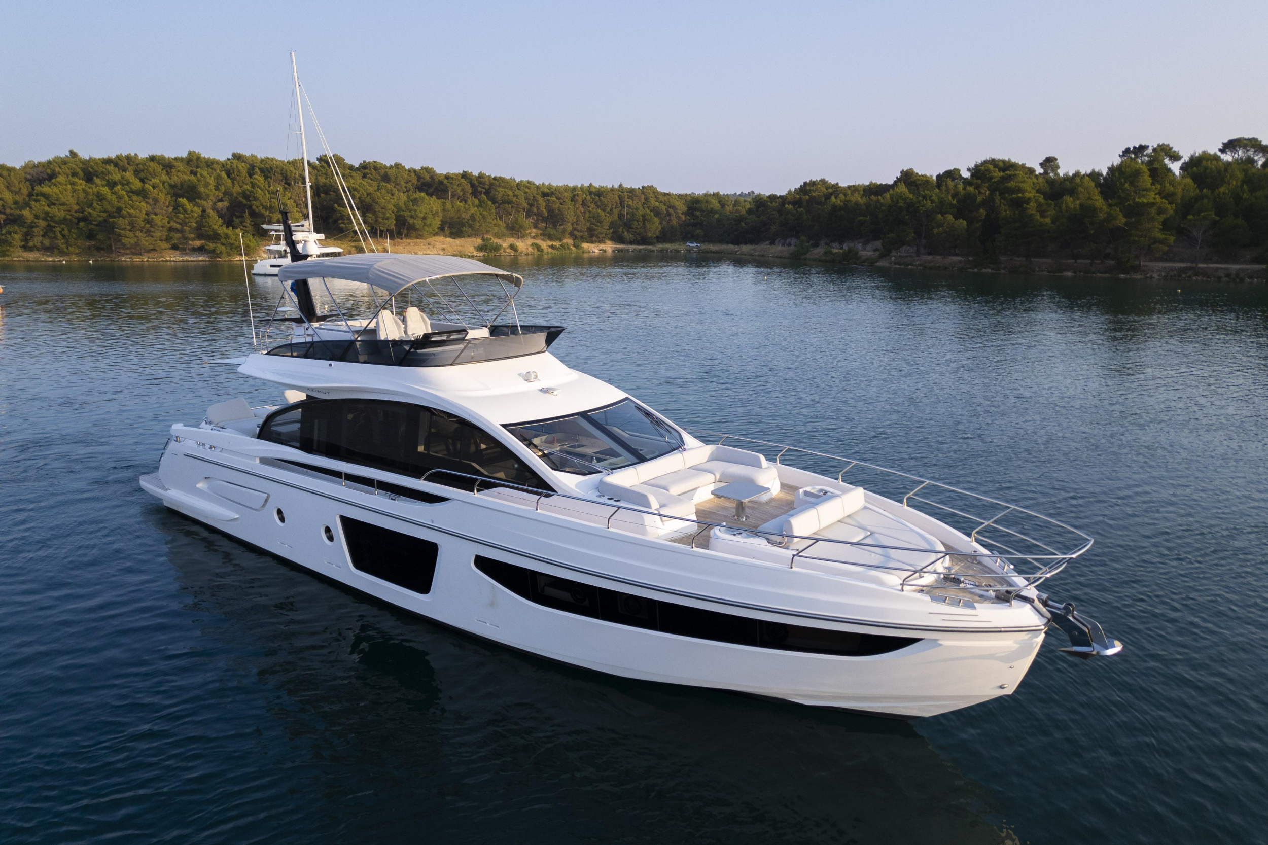 Photo #100 - Azimut S7 (Felicita) en Sibenik - 61820