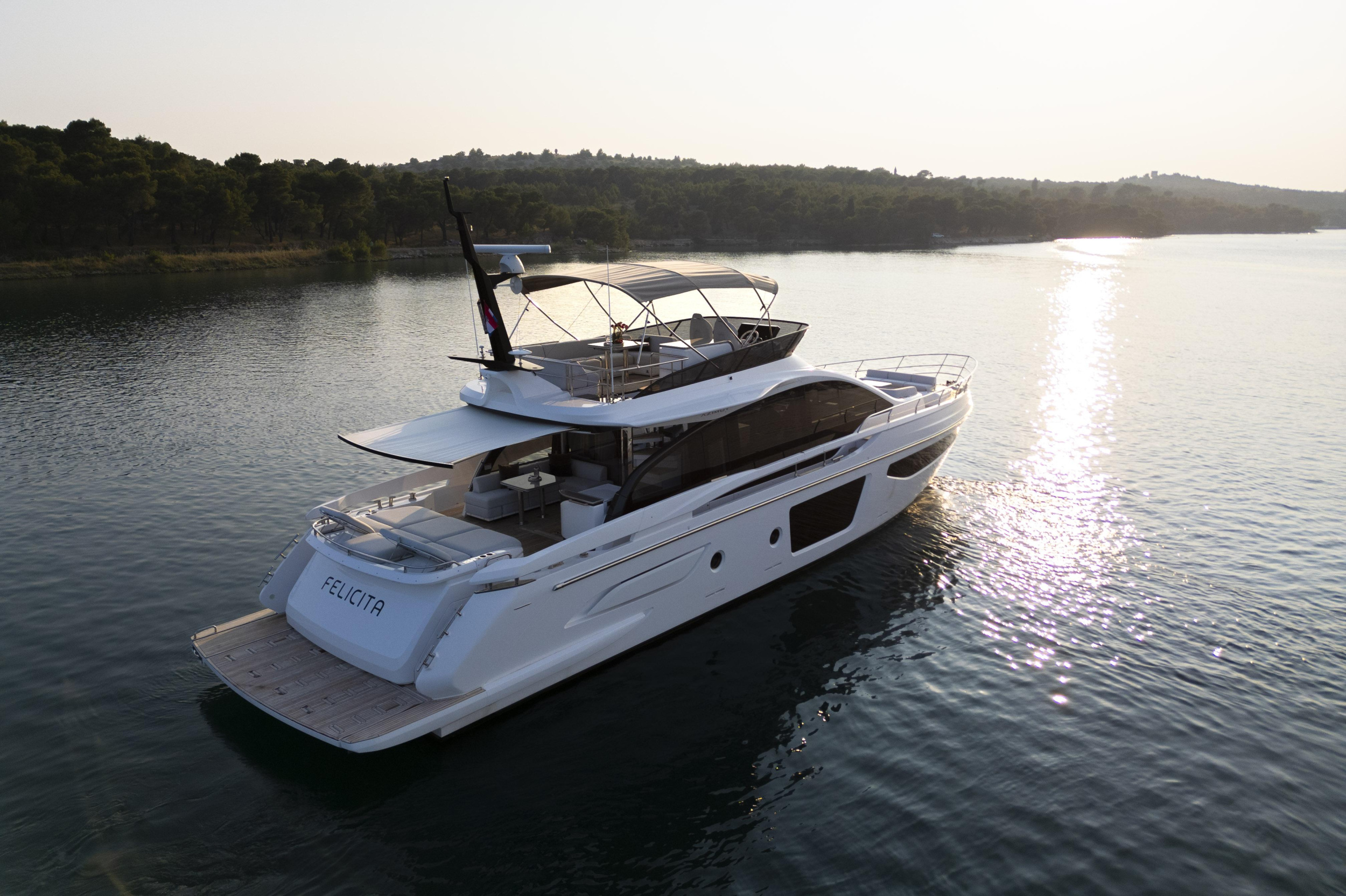Photo #70 - Azimut S7 (Felicita) en Sibenik - 61820
