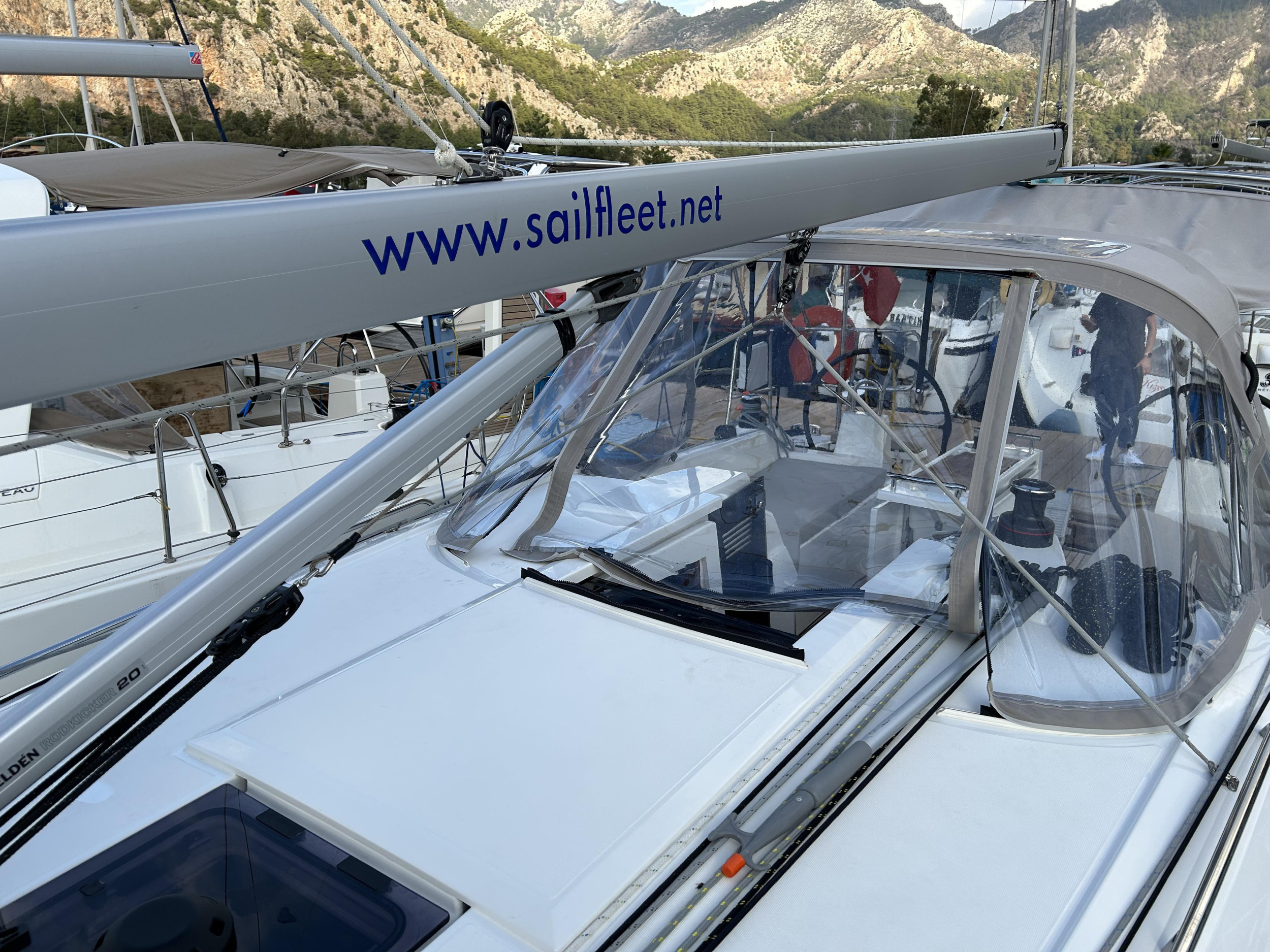 Photo #7 - Oceanis 34.1 (Sail Altair 1) in Orhaniye - 19453
