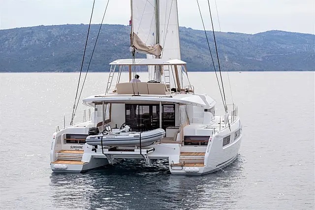 Photo #19 - Lagoon 50 (Sunshine) in Trogir - 62195