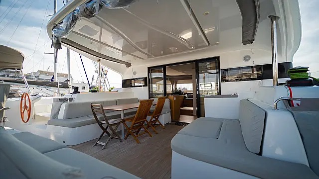 Photo #15 - Excess 15 (Issa) in Trogir - 62197